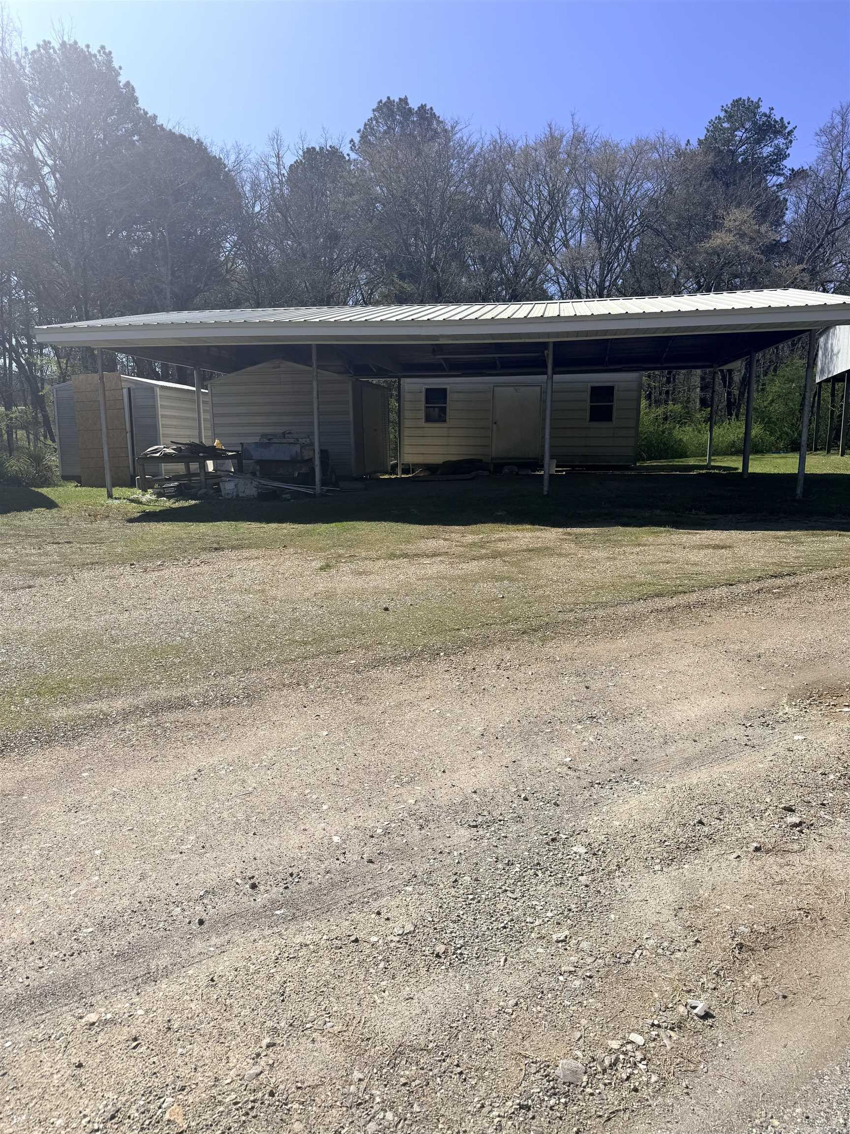 2373 N Highway 7