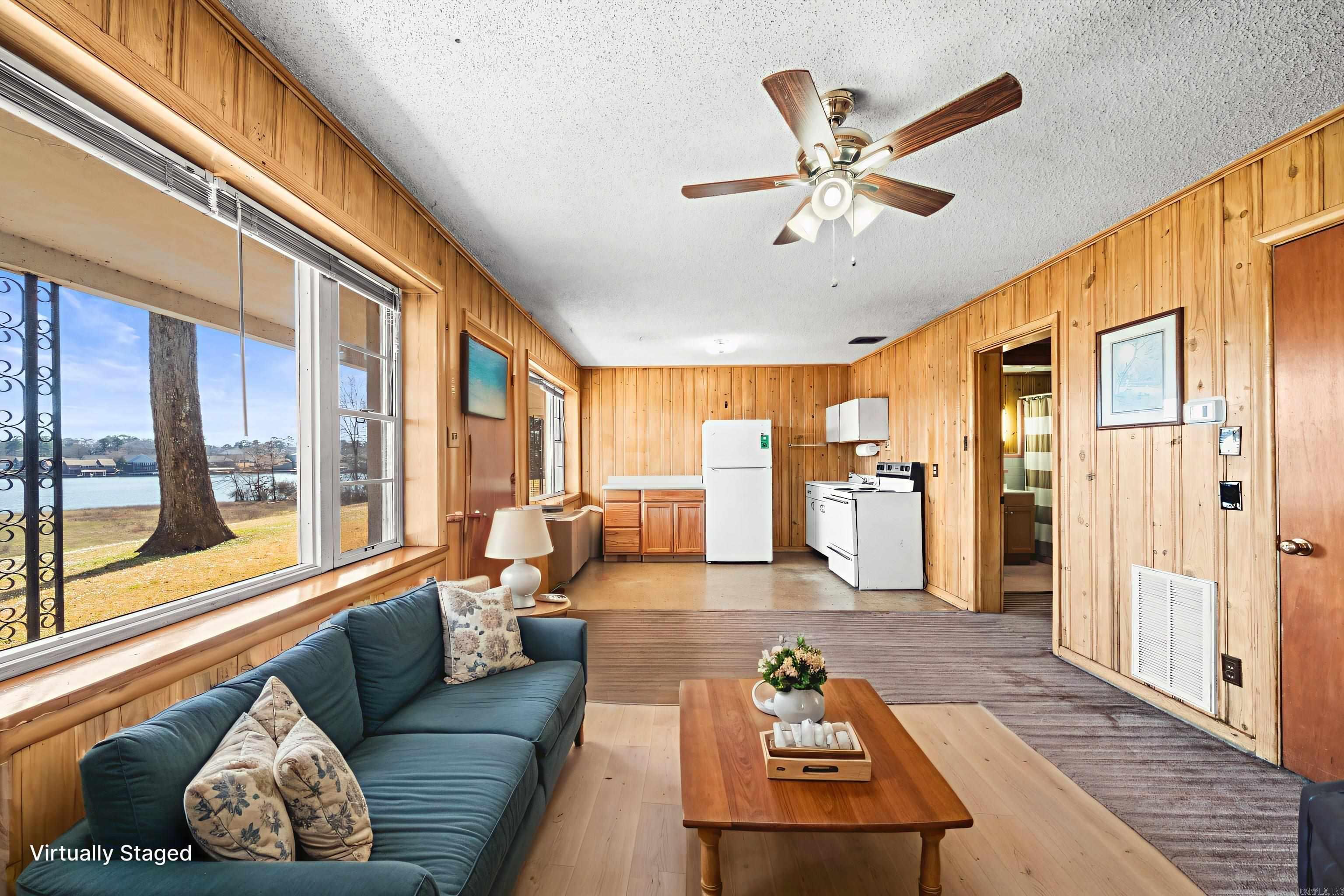 210 Aberina Street Unit: D7D9
