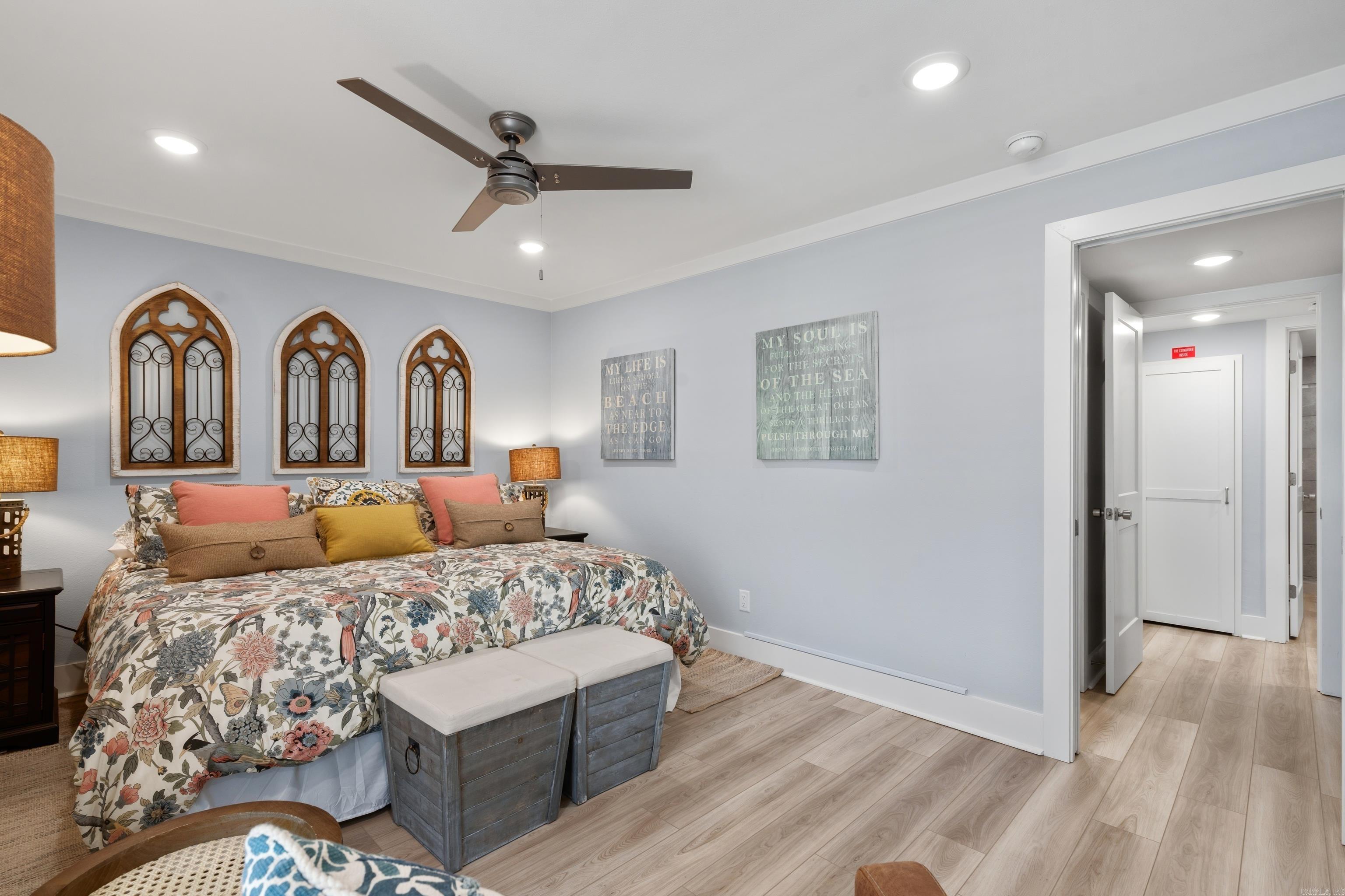 1134 Twin Points Road, E5