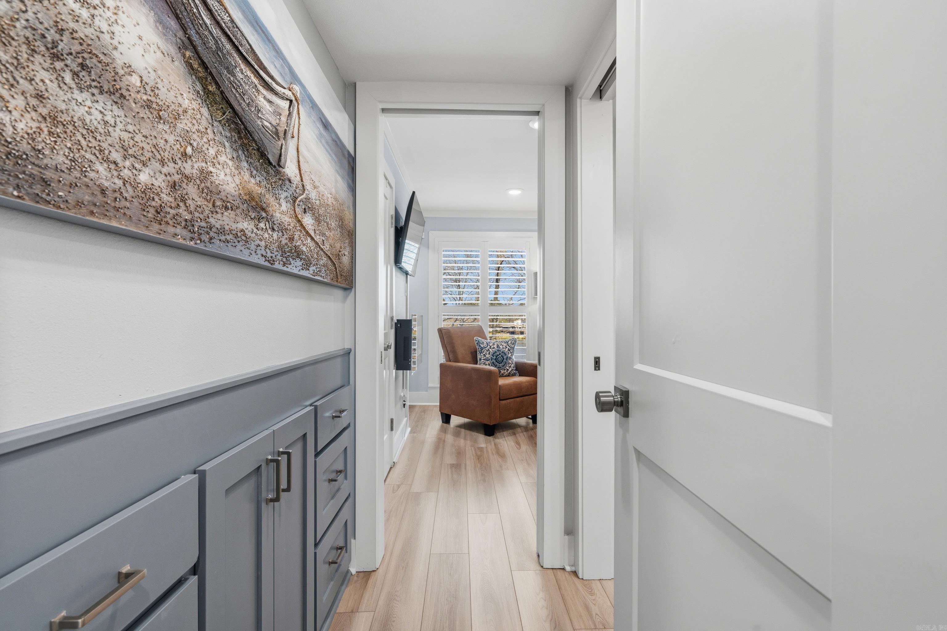 1134 Twin Points Road, E5