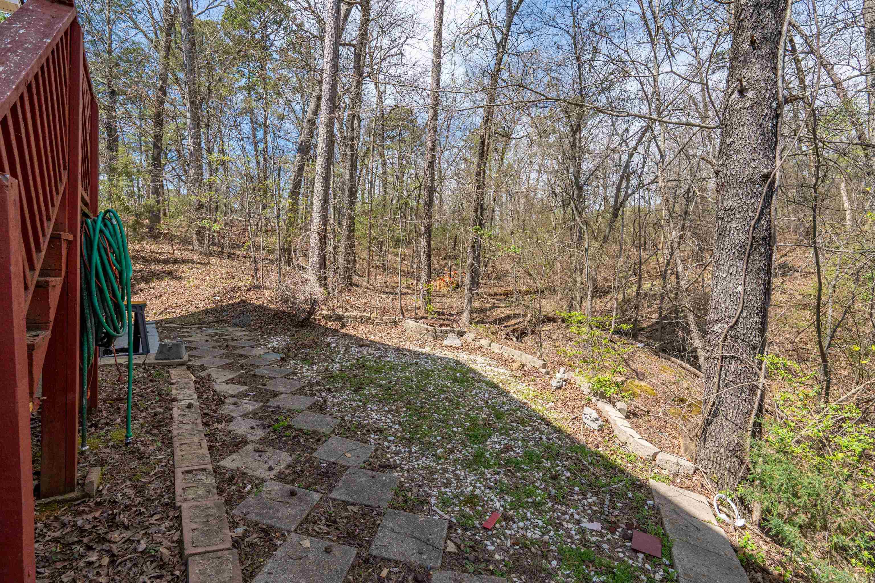 208 Aberina Street Unit: H