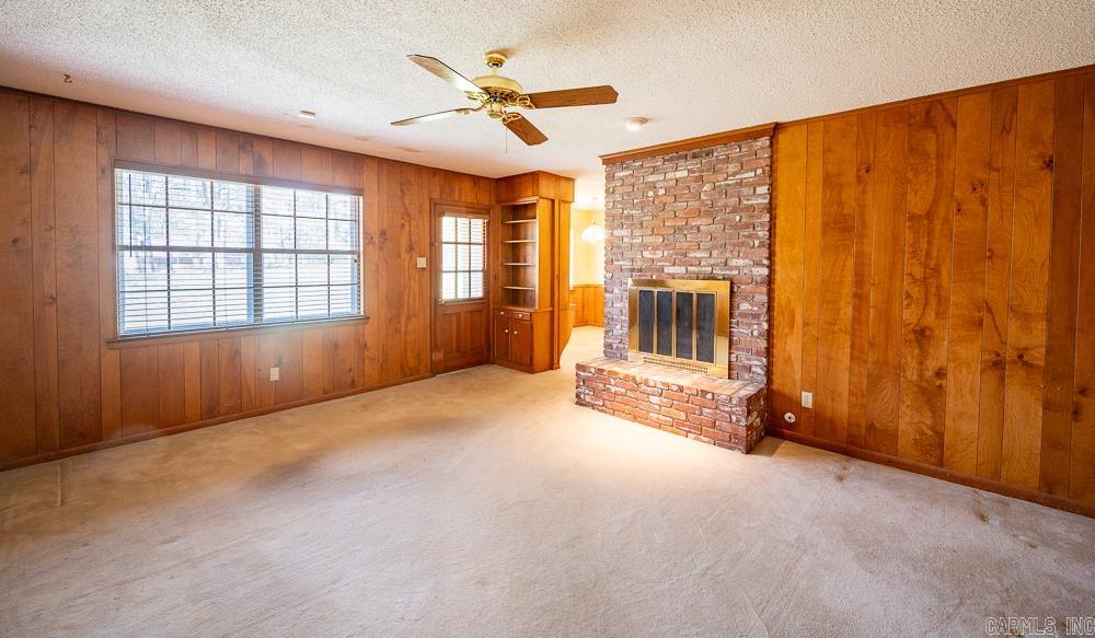 8 Sandstone Court