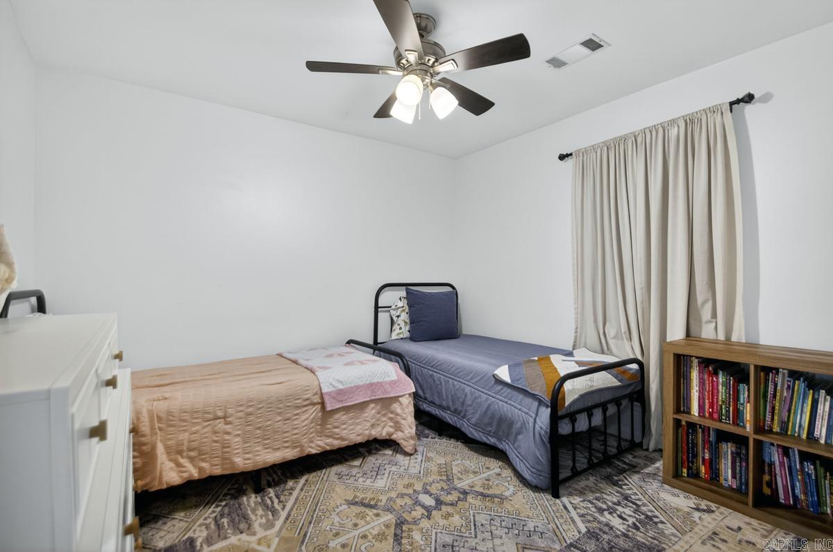 1014 Spring Creek Cove