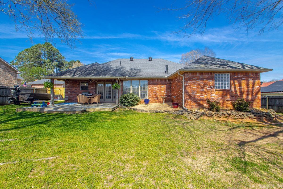1014 Spring Creek Cove