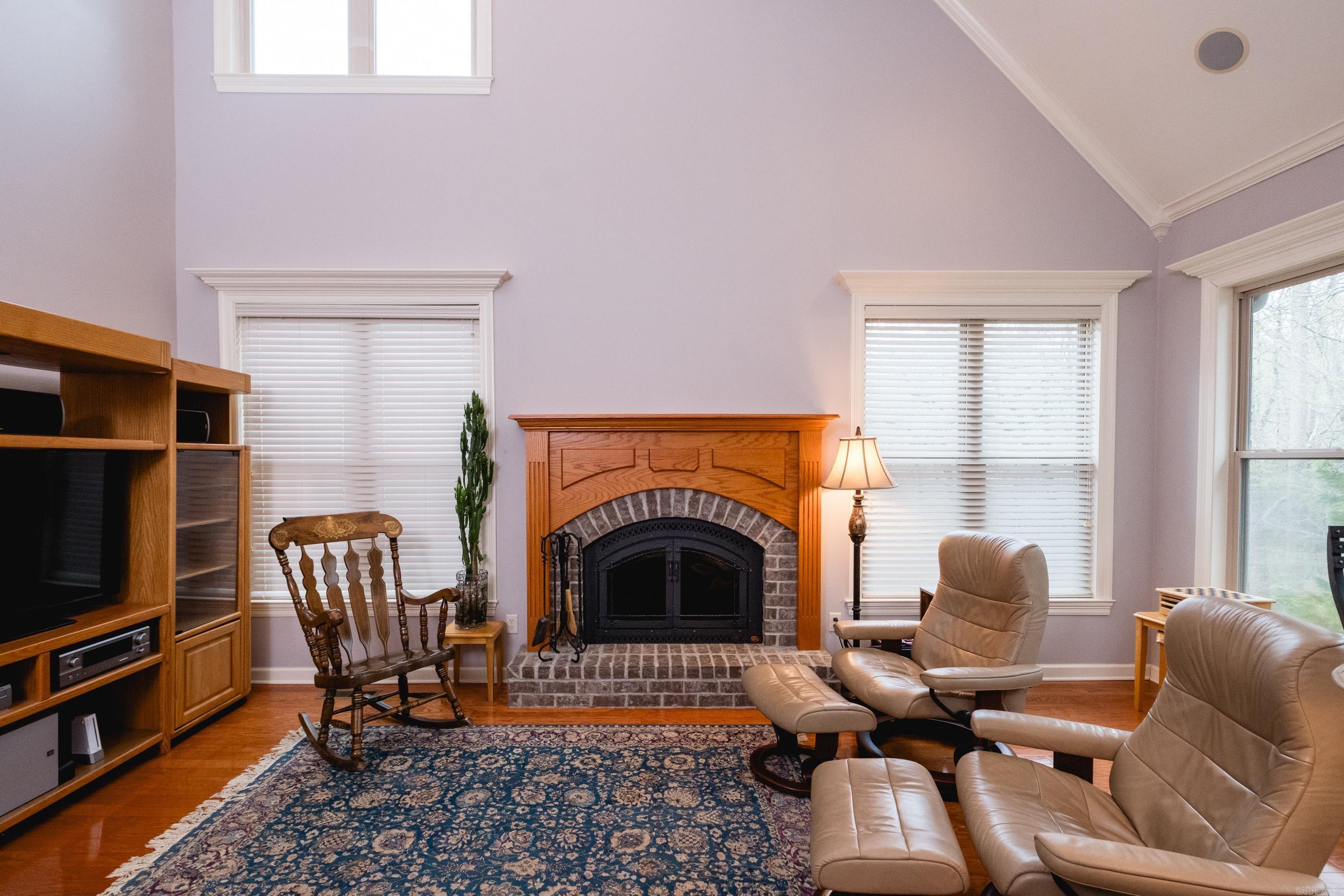 12725 Meadows Edge