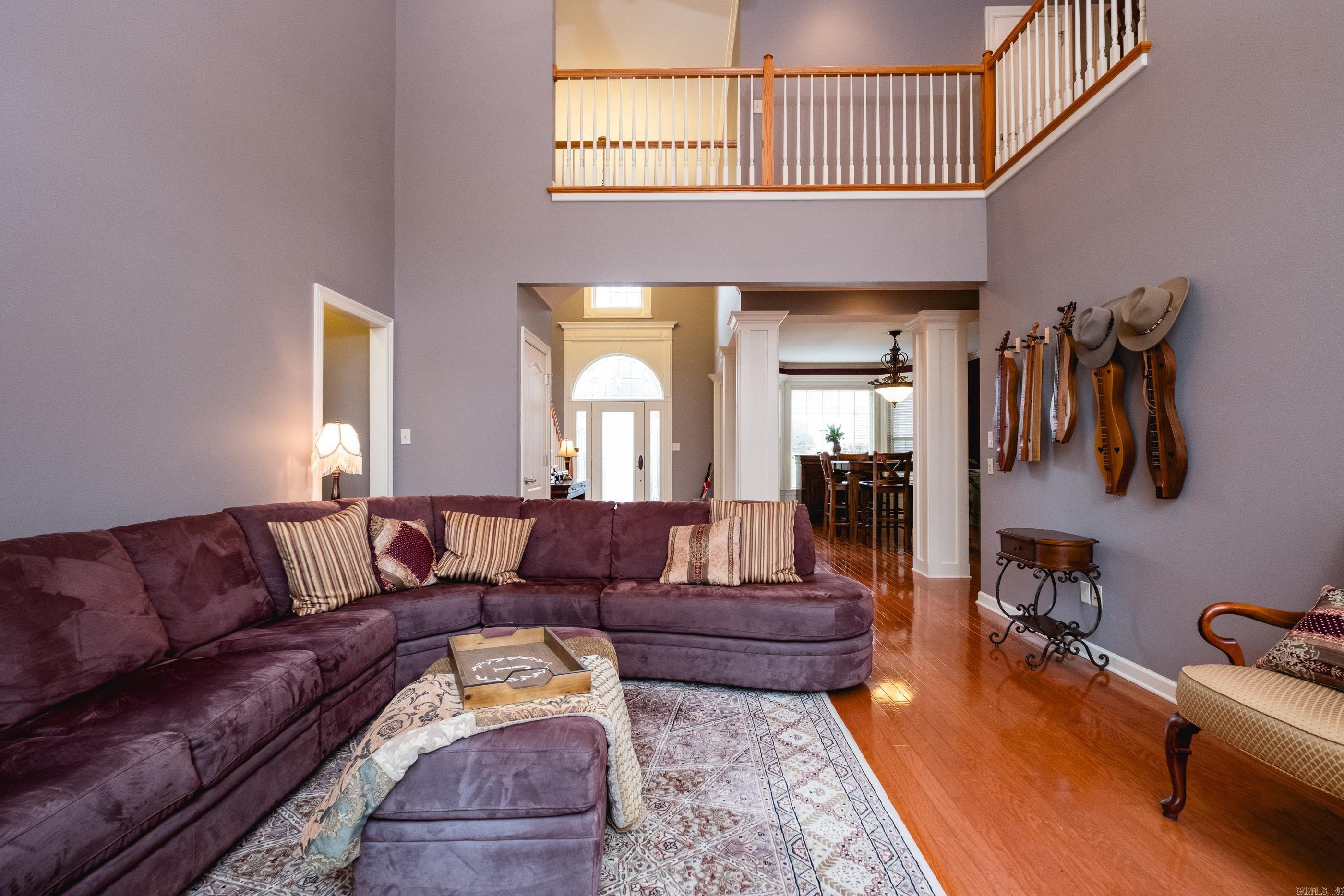 12725 Meadows Edge