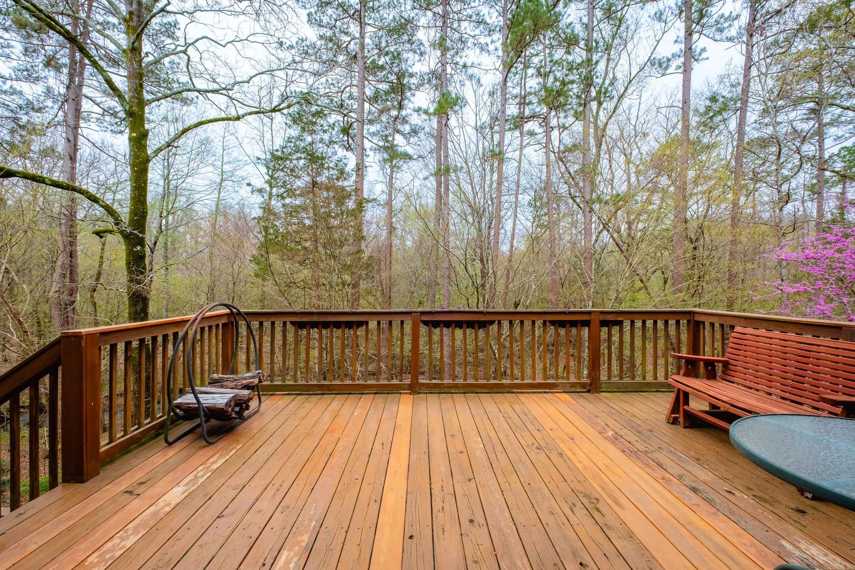 12725 Meadows Edge