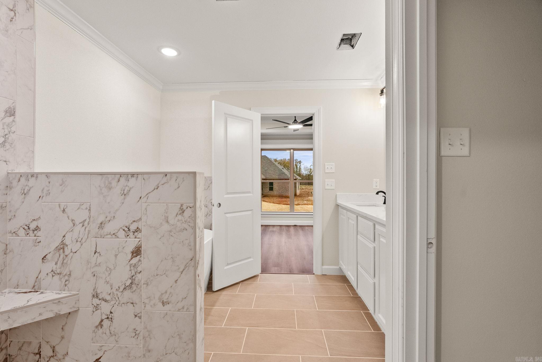 71 Corniche Cove