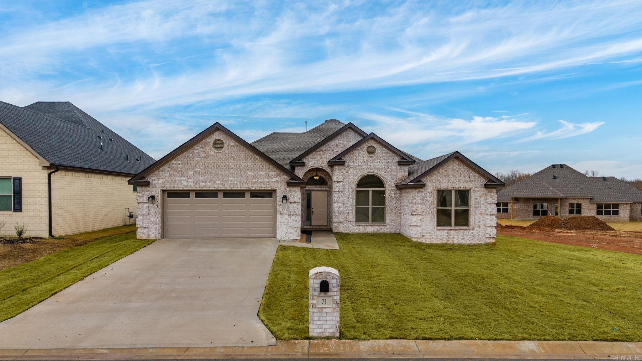 71 Corniche Cove