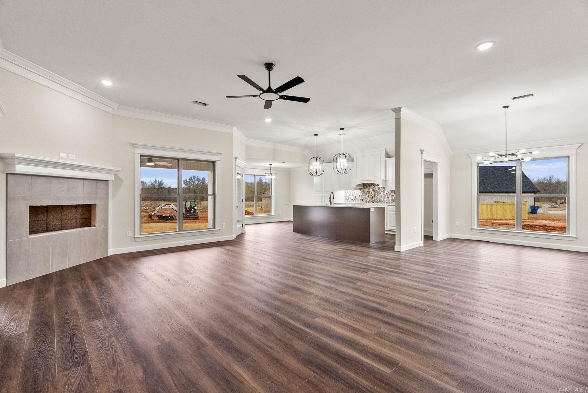 71 Corniche Cove