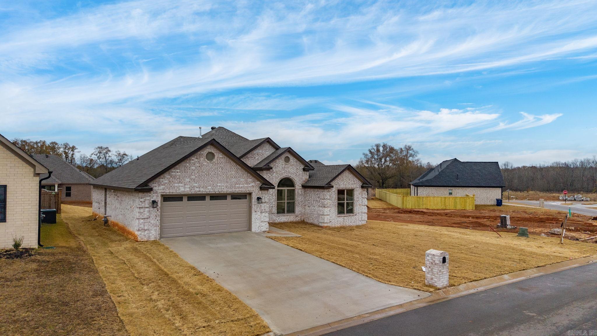 71 Corniche Cove