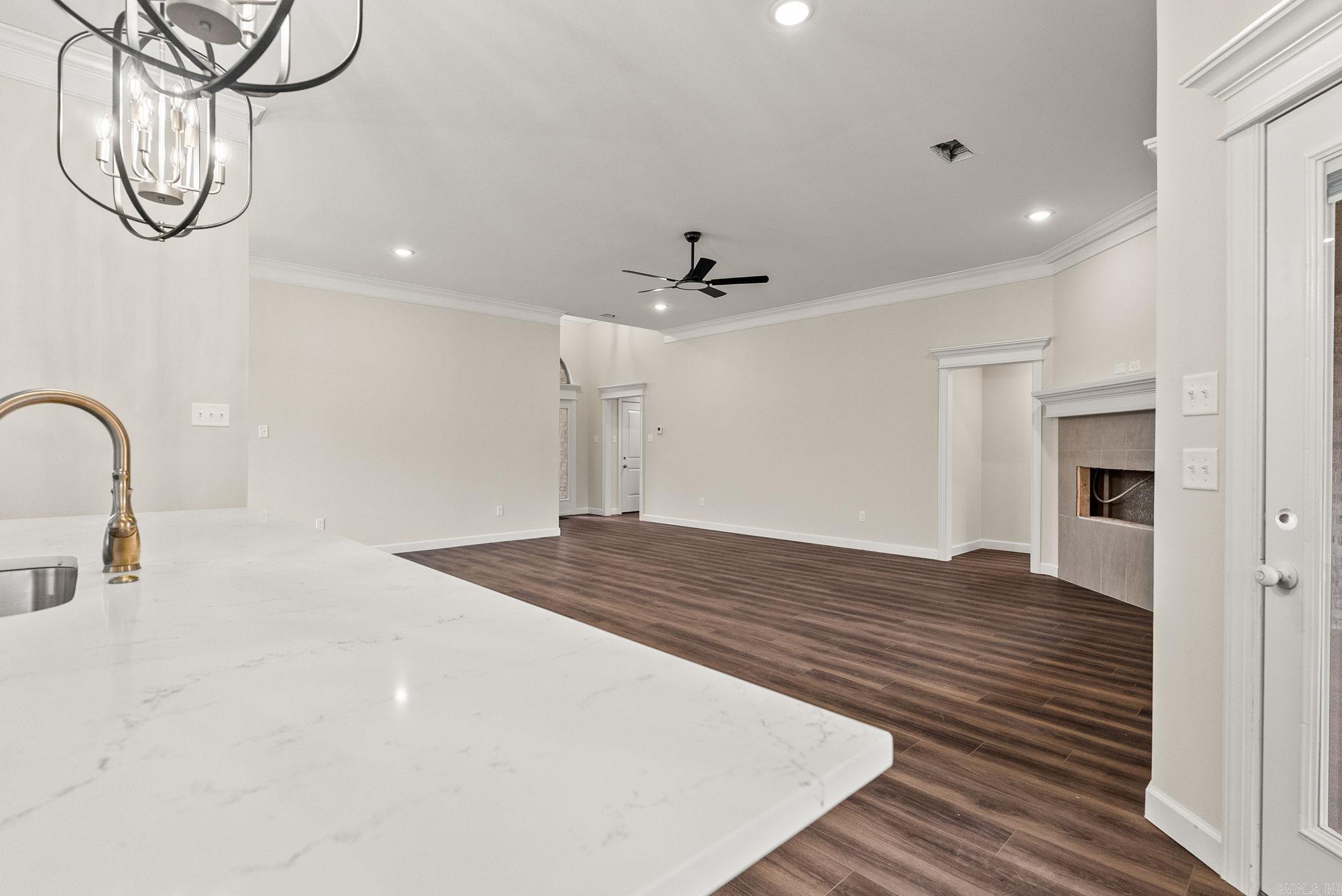 71 Corniche Cove
