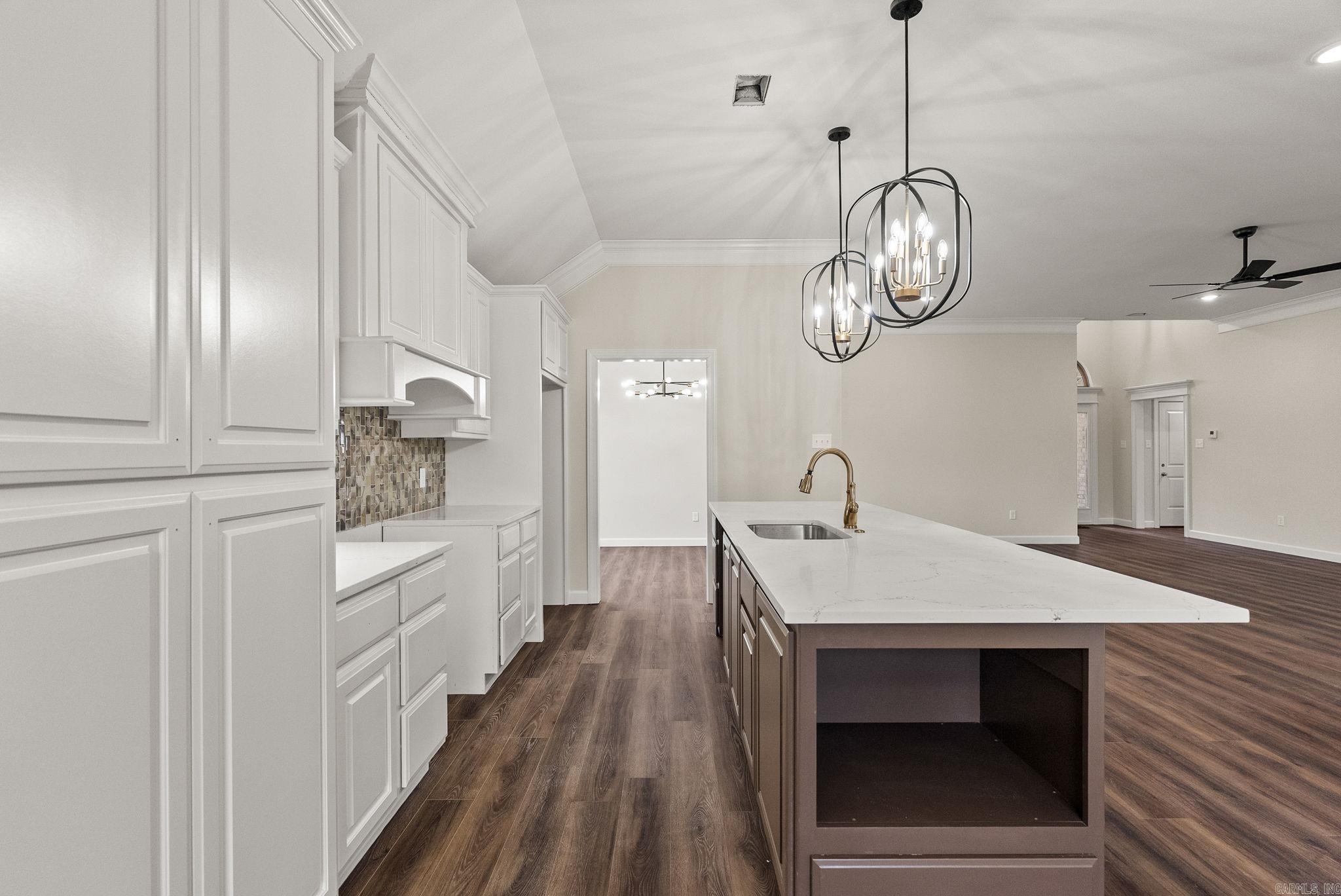 71 Corniche Cove