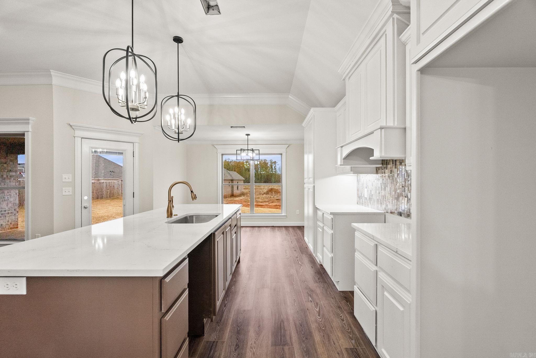 71 Corniche Cove