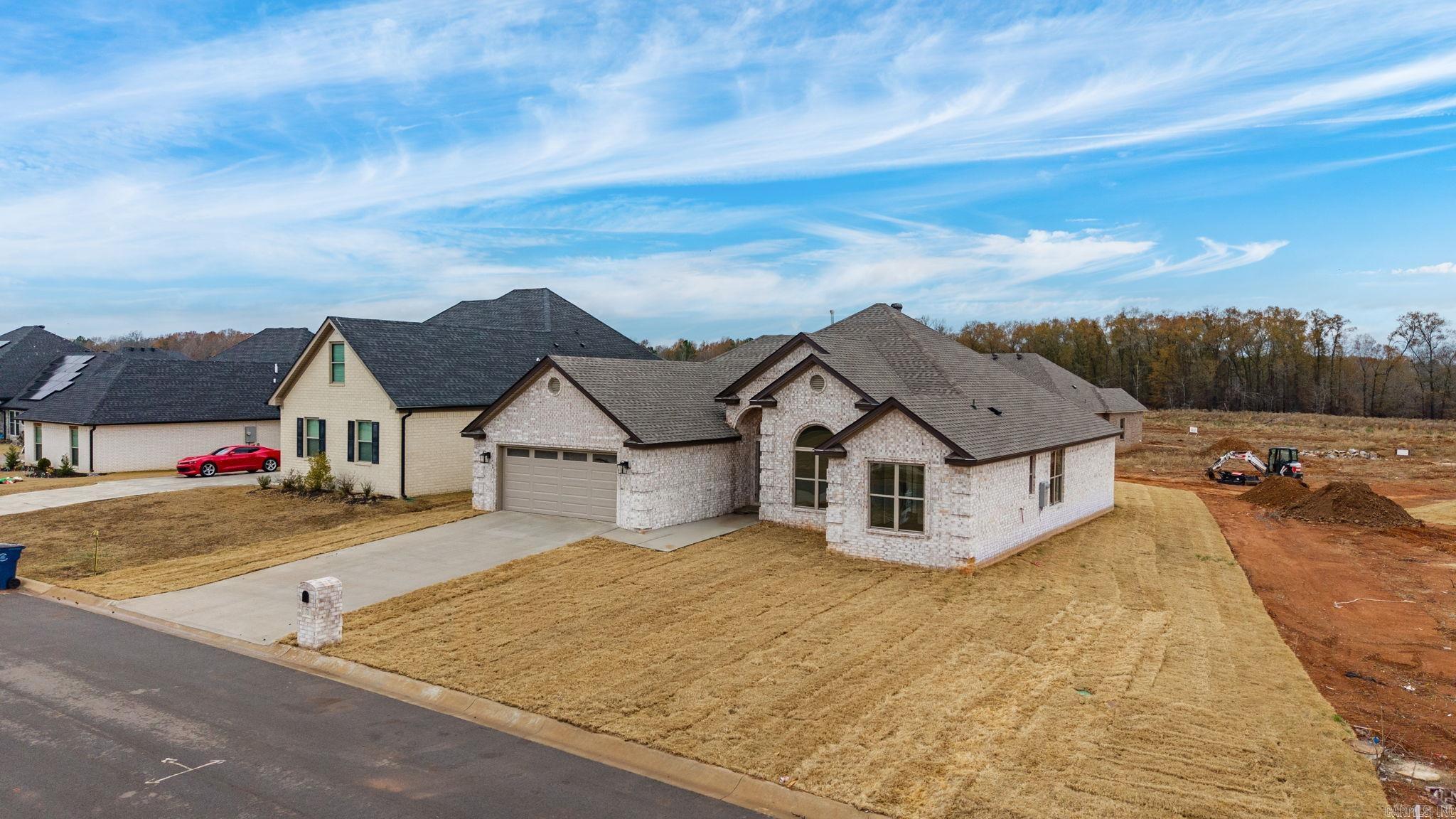 71 Corniche Cove