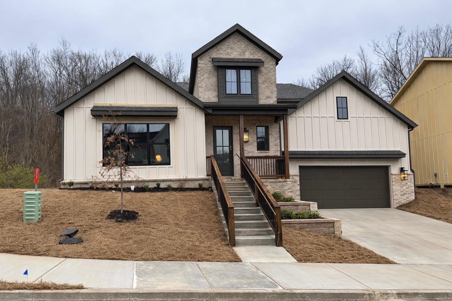 1939 E Panorama Drive