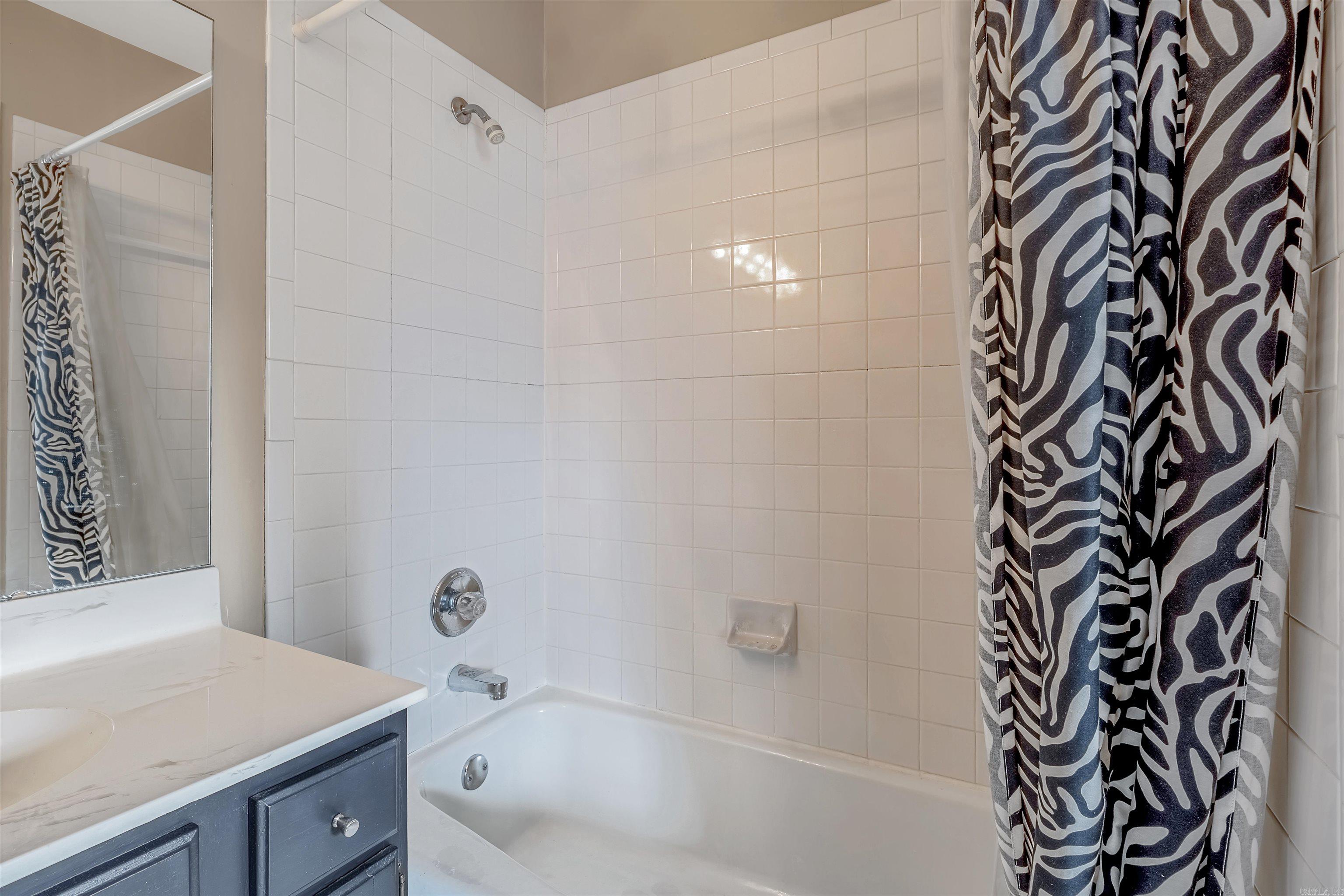 2200 Andover Court Unit: 301