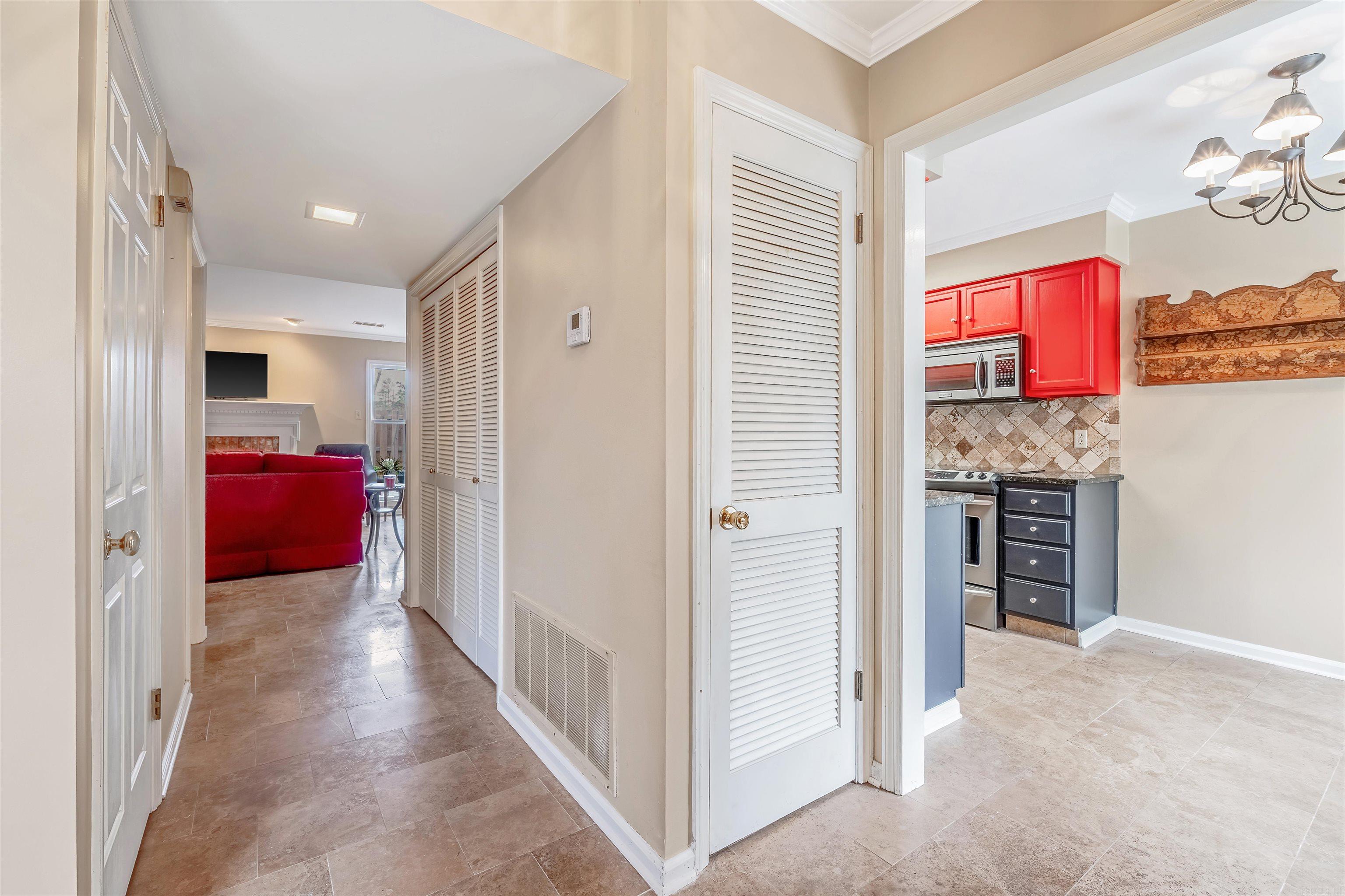 2200 Andover Court Unit: 301