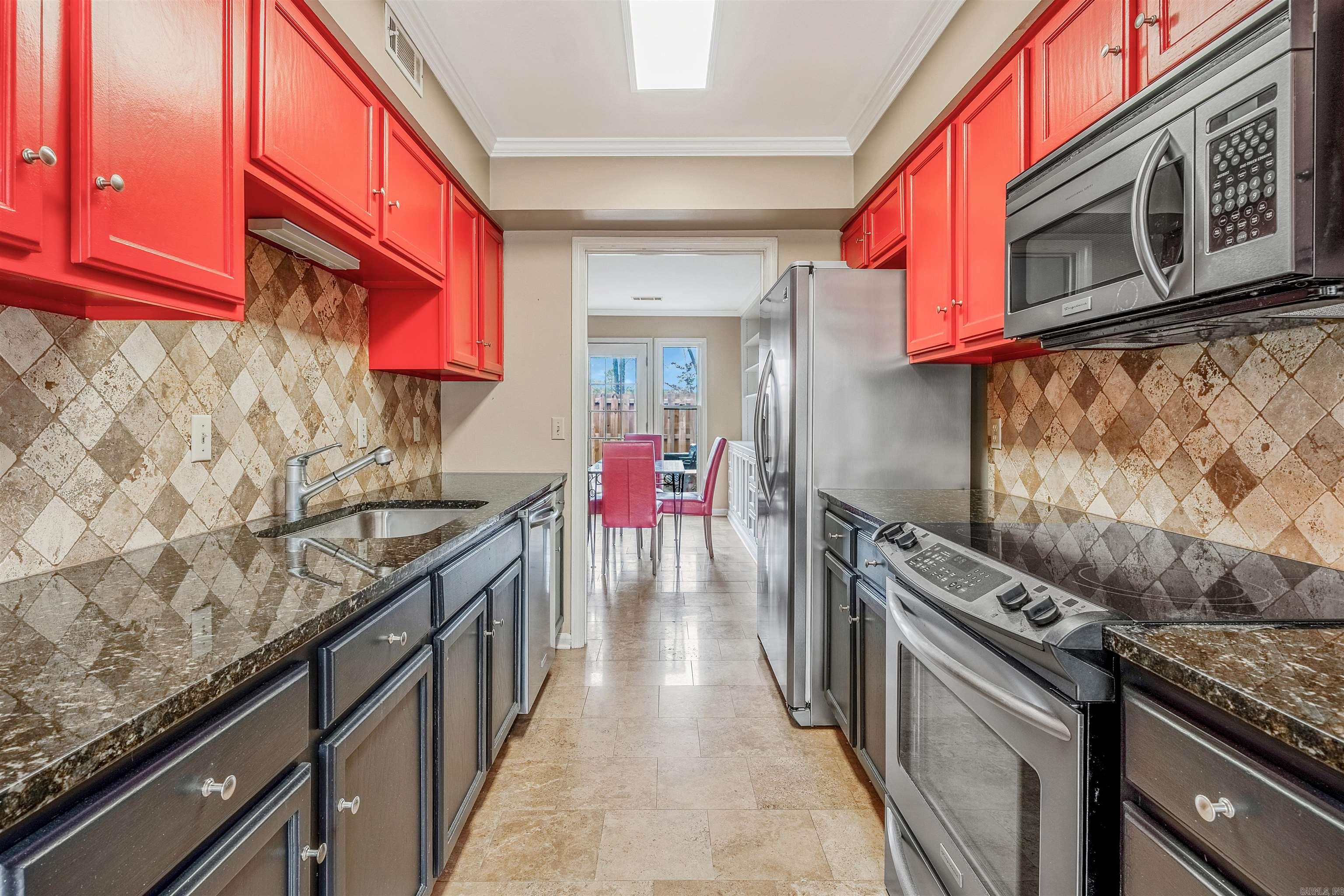 2200 Andover Court Unit: 301