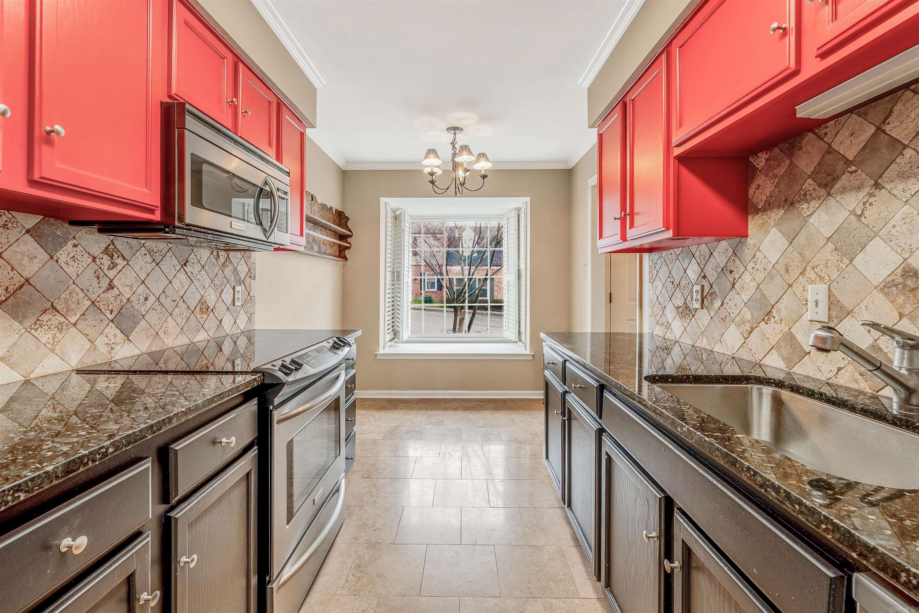 2200 Andover Court Unit: 301