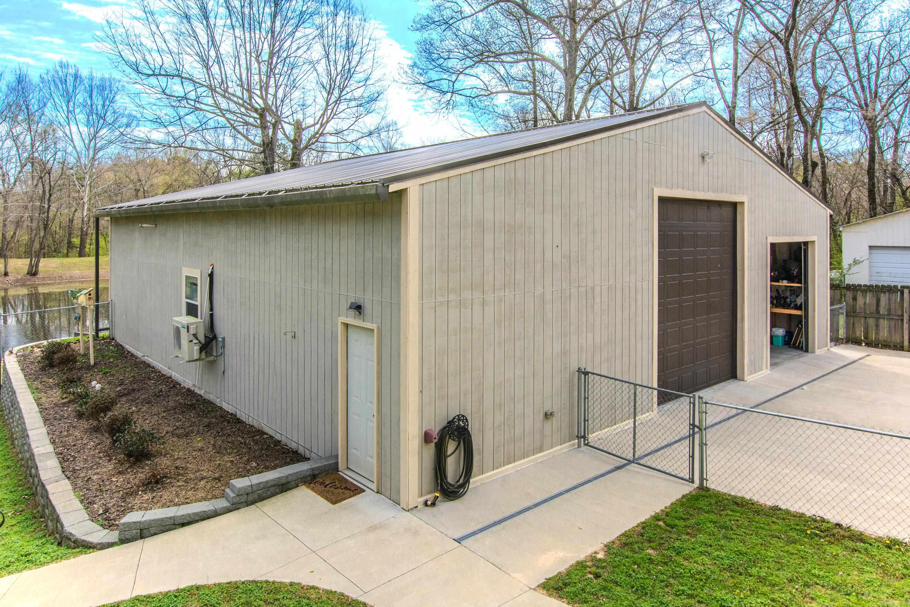 3306 Shobe Road