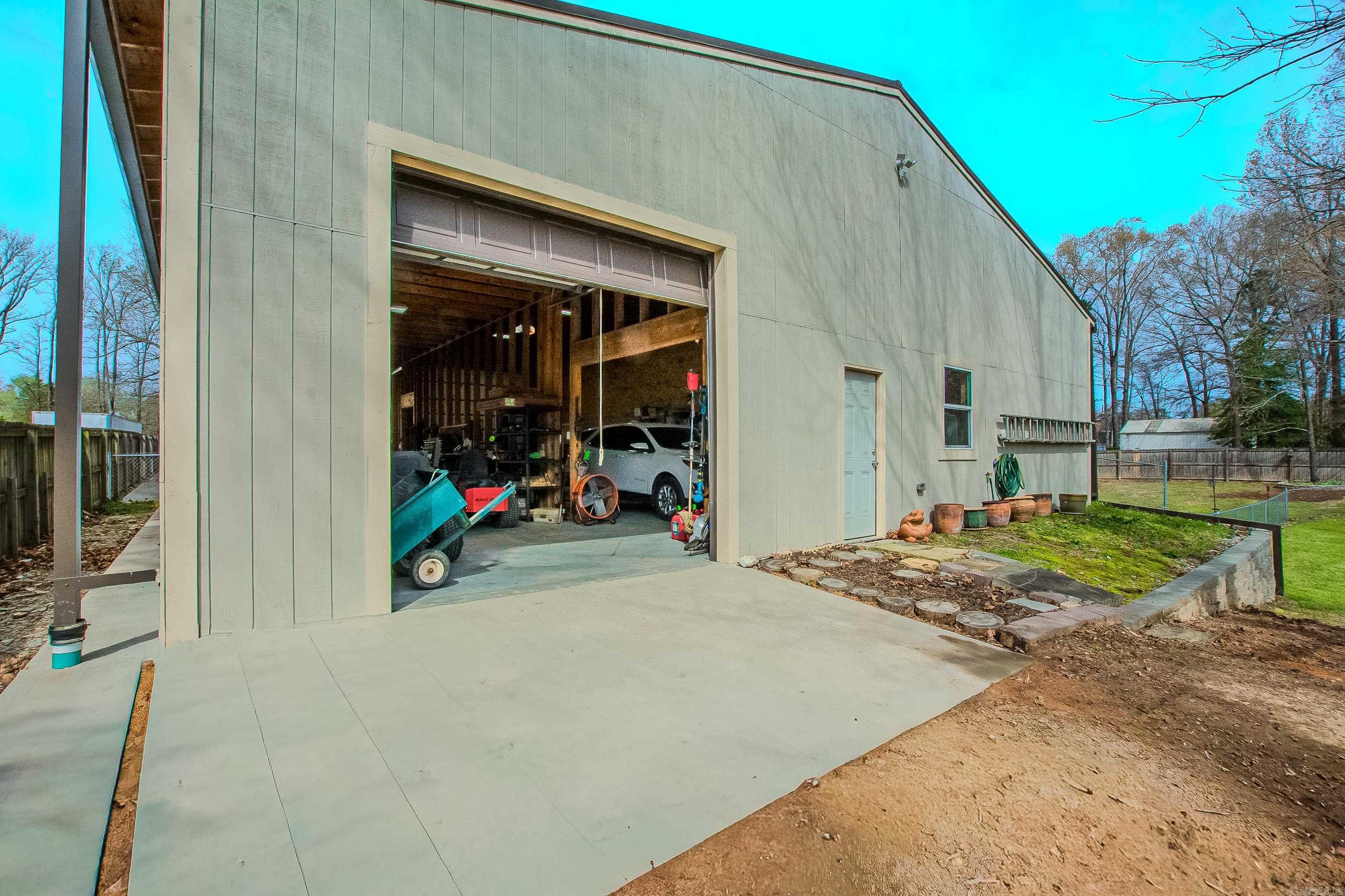 3306 Shobe Road