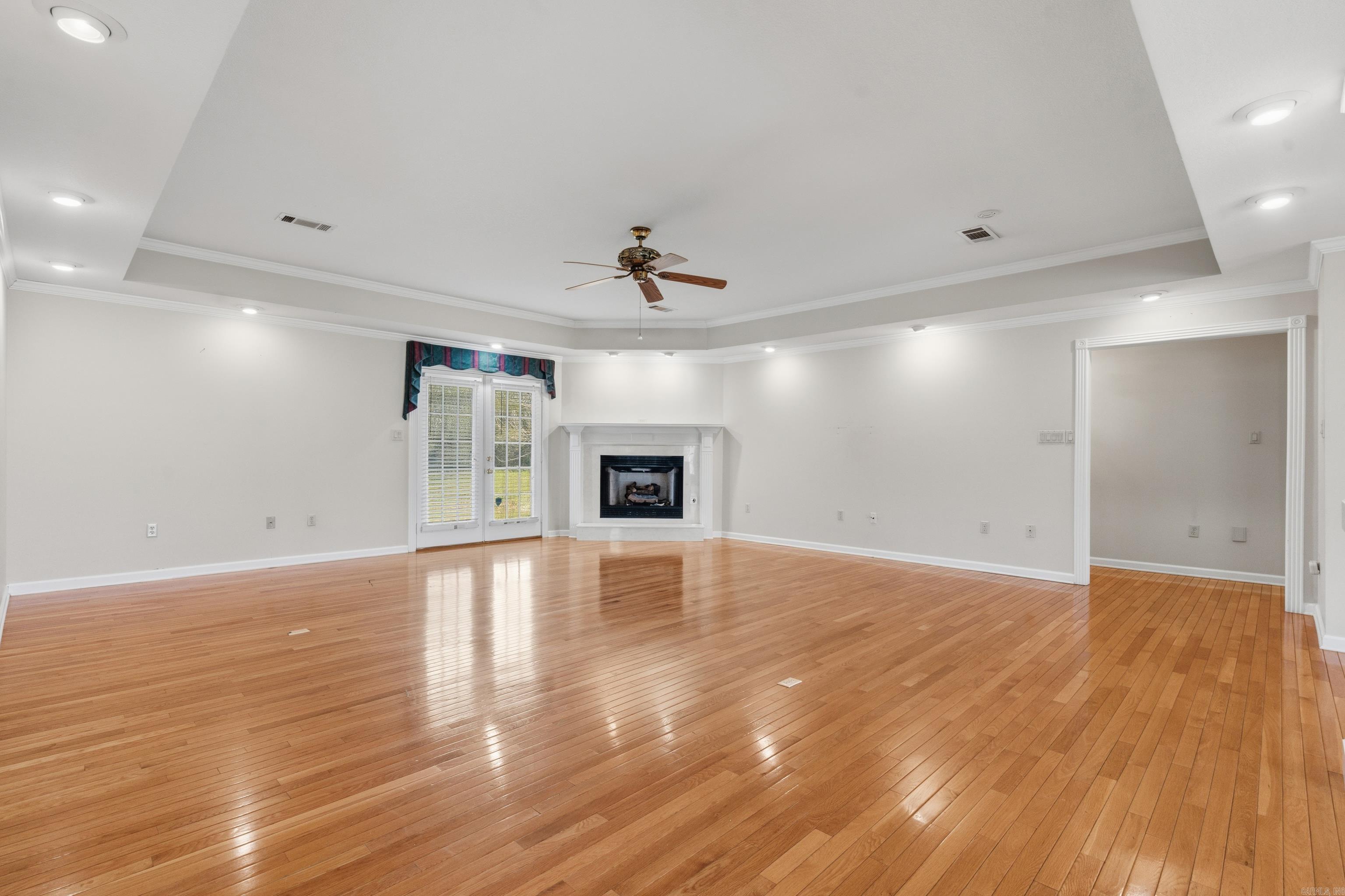 201 Green Willow Lane