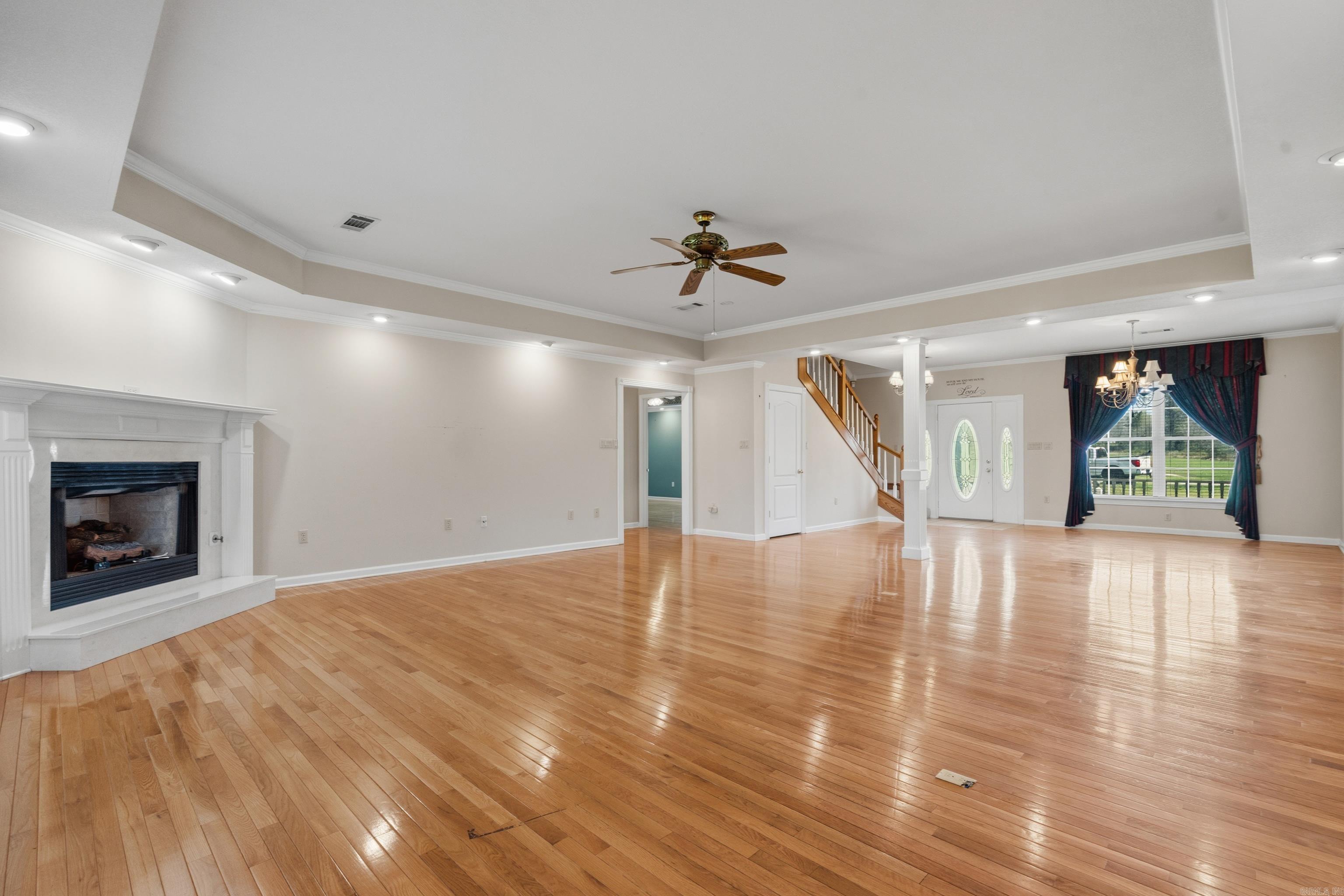 201 Green Willow Lane