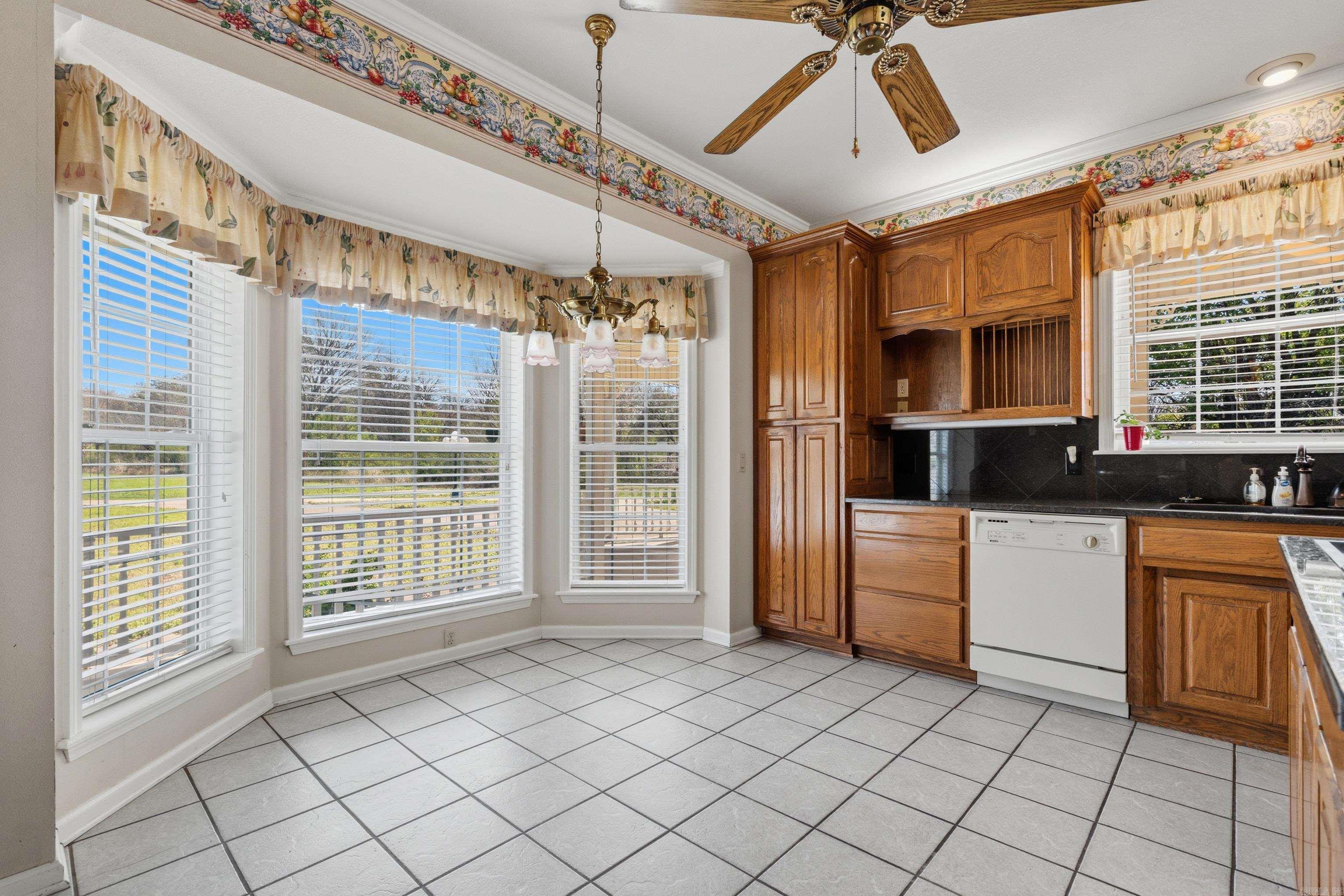 201 Green Willow Lane