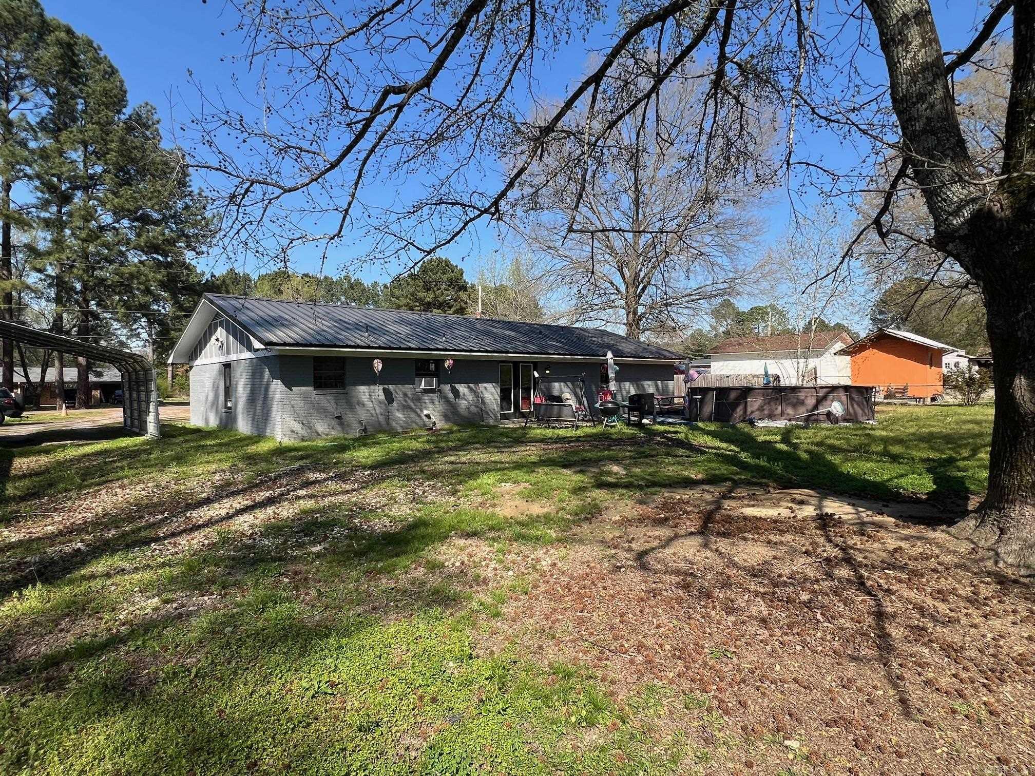 3 Big Oak