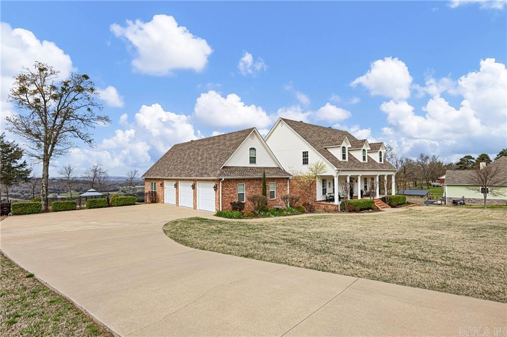 788 Cliff Road