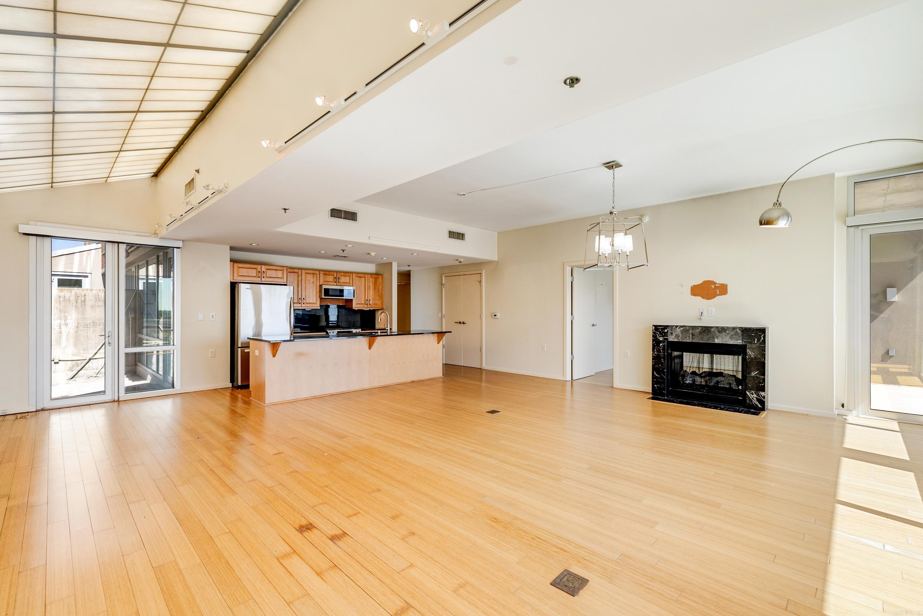 315 Rock Street Unit: #611