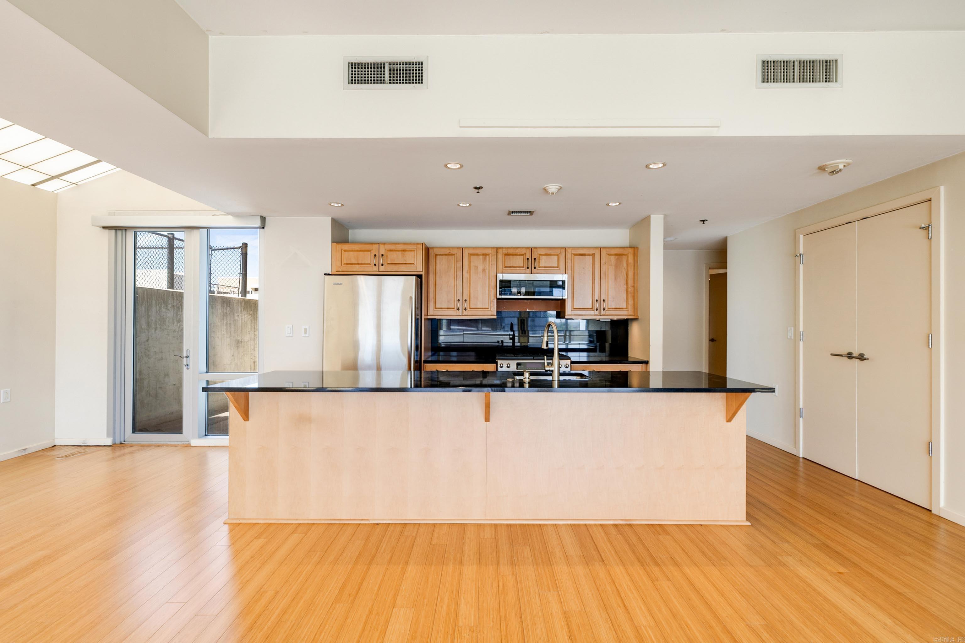 315 Rock Street Unit: #611