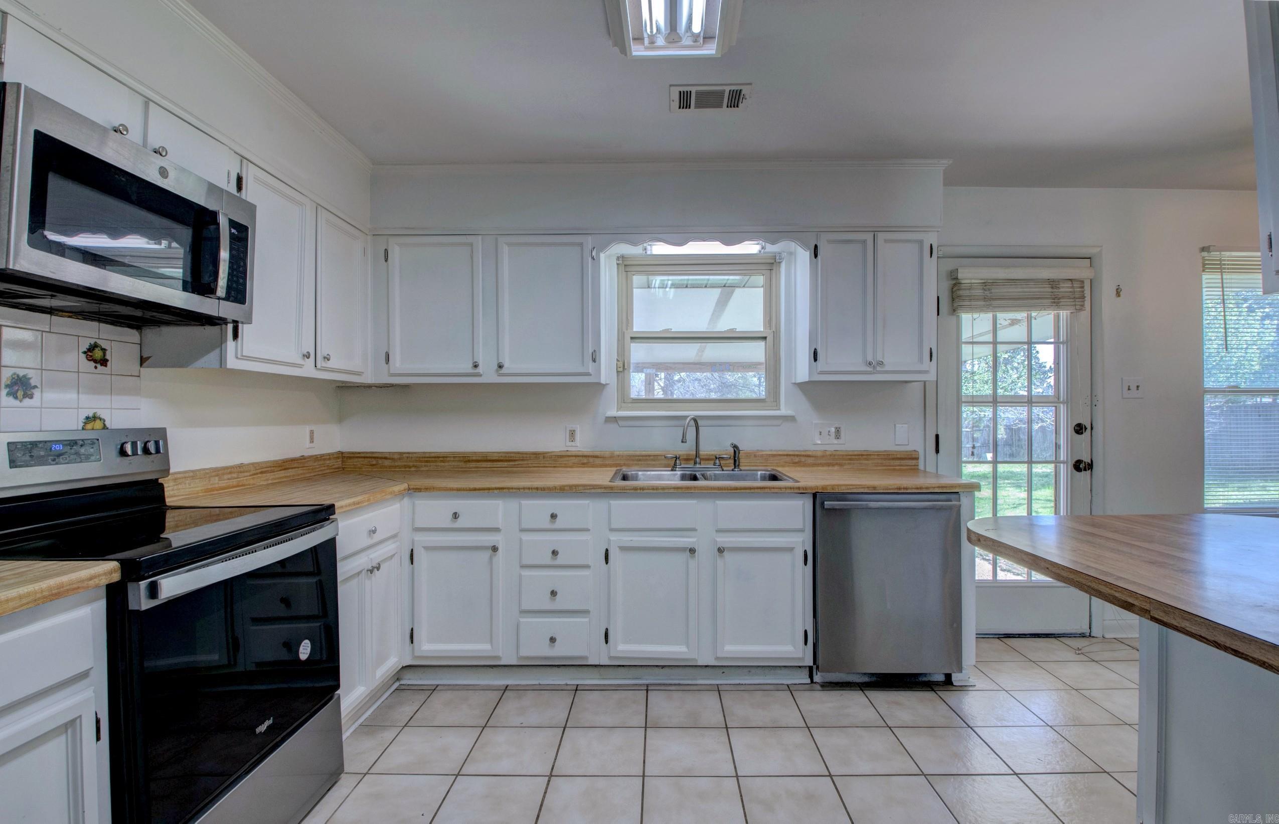 36 Kingspark Drive