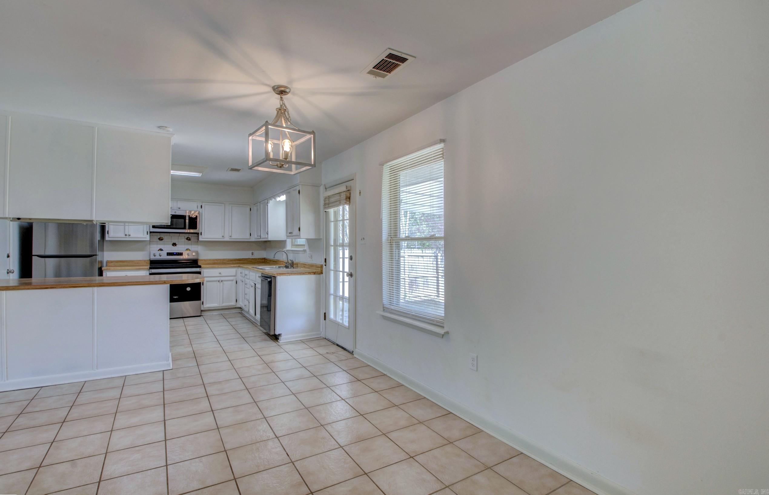 36 Kingspark Drive