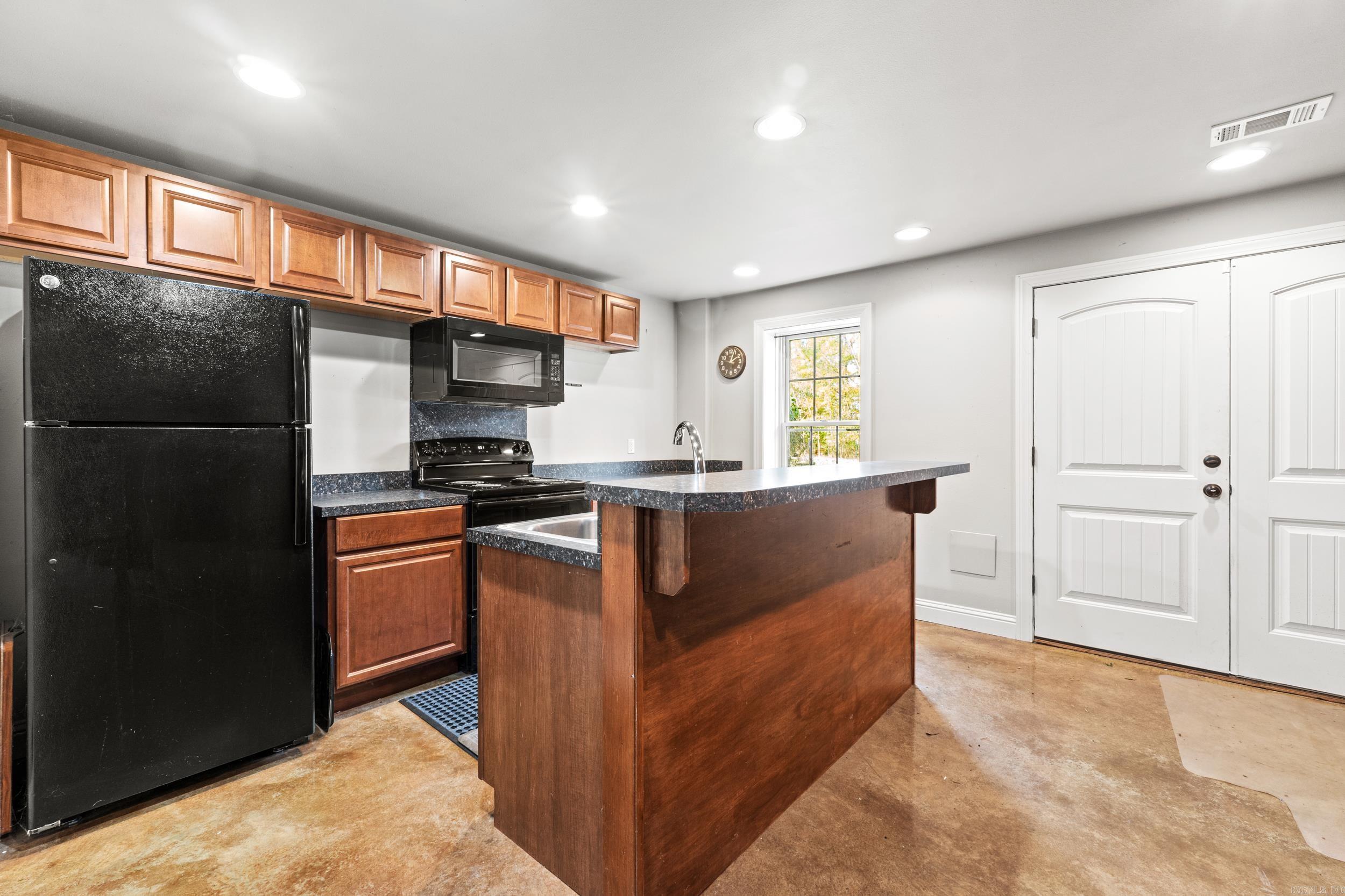 1919 Tudor Loop