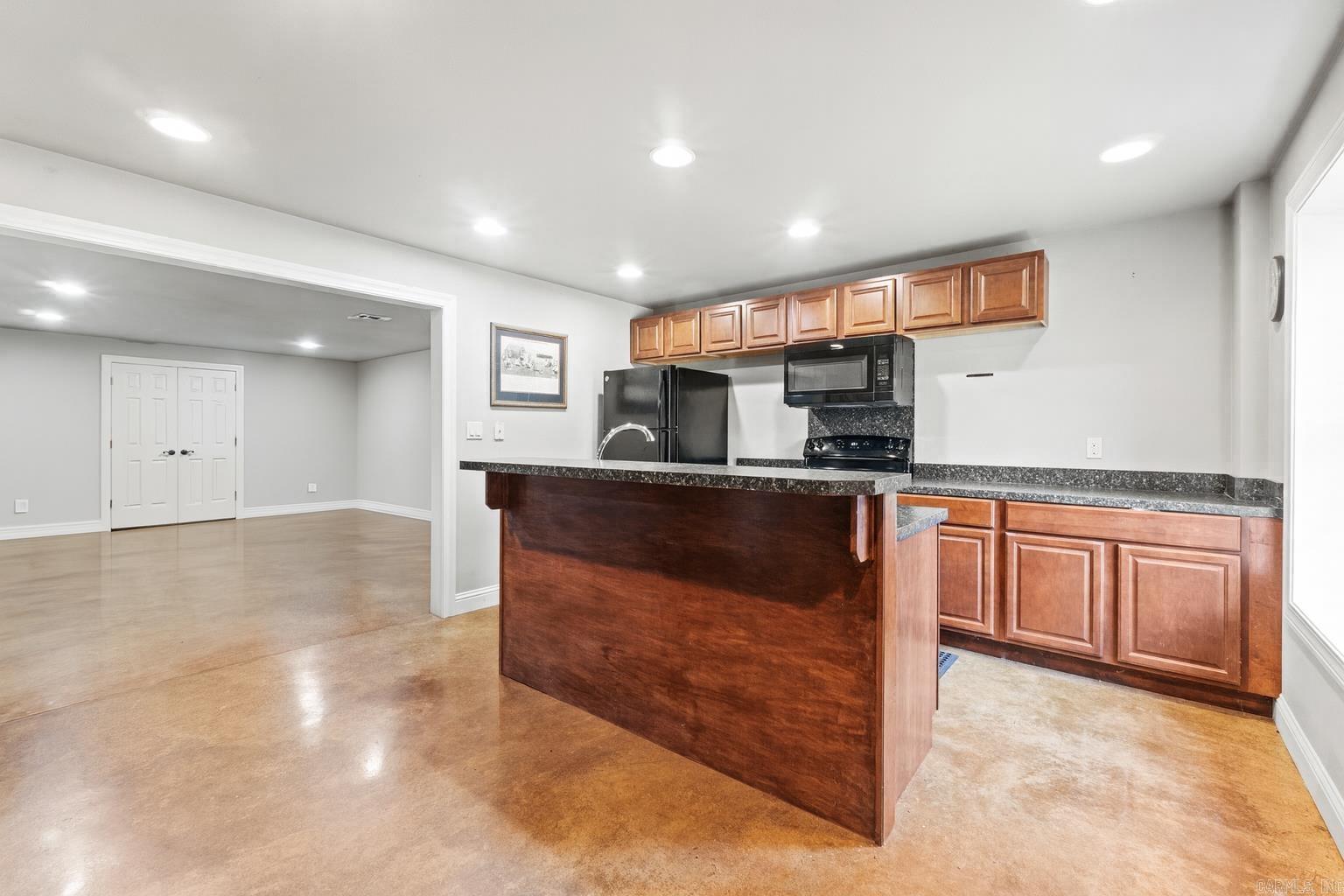 1919 Tudor Loop