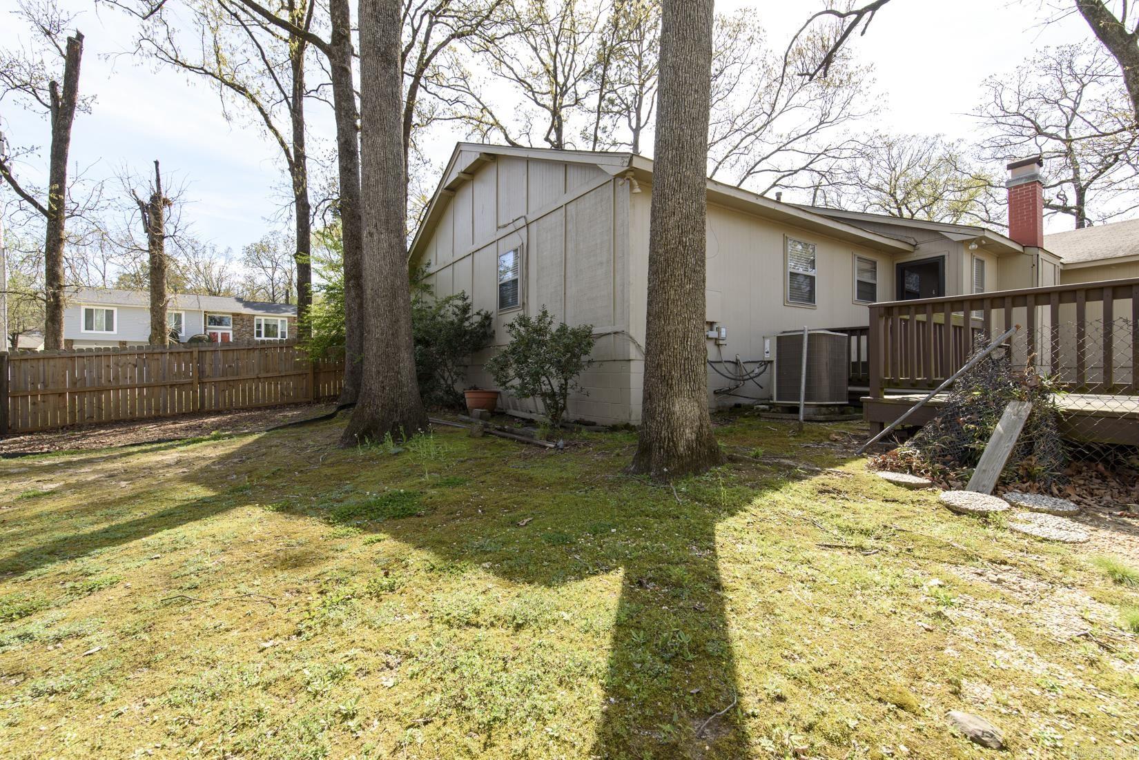 11922 Pleasant Tree Drive