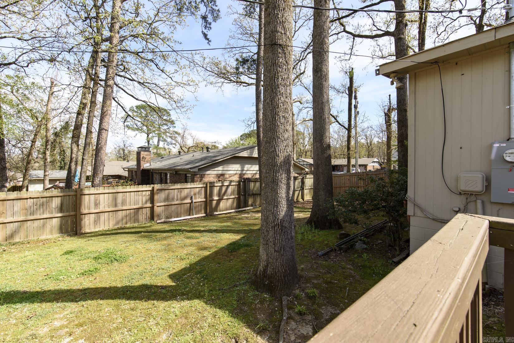 11922 Pleasant Tree Drive