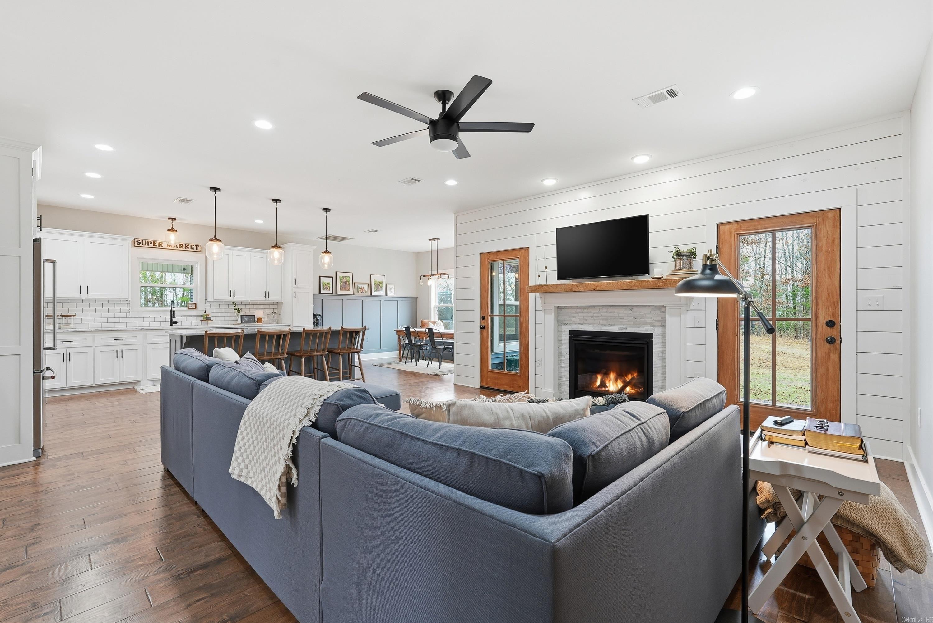 55 Bonita Drive