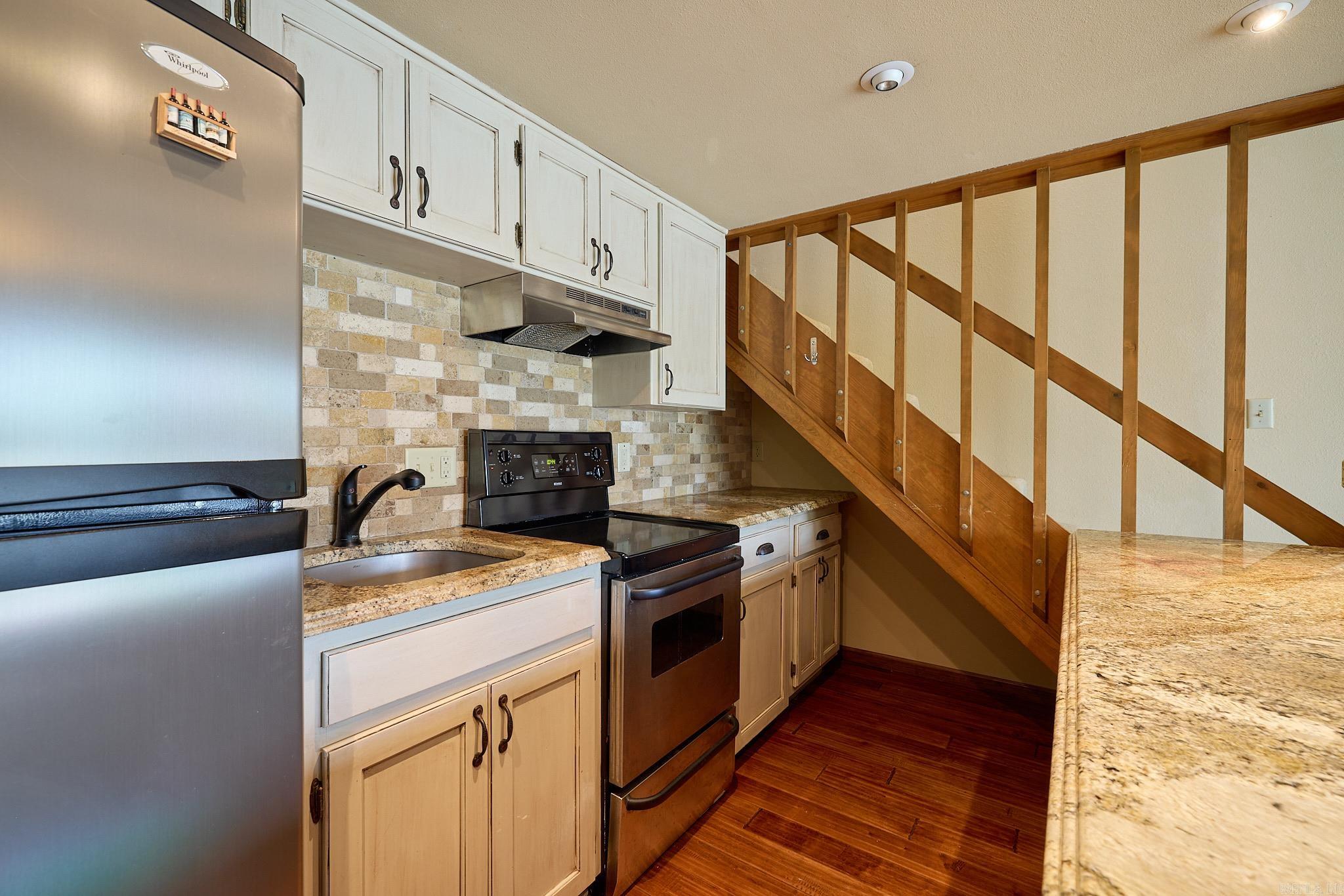 173 Barbary Road #434