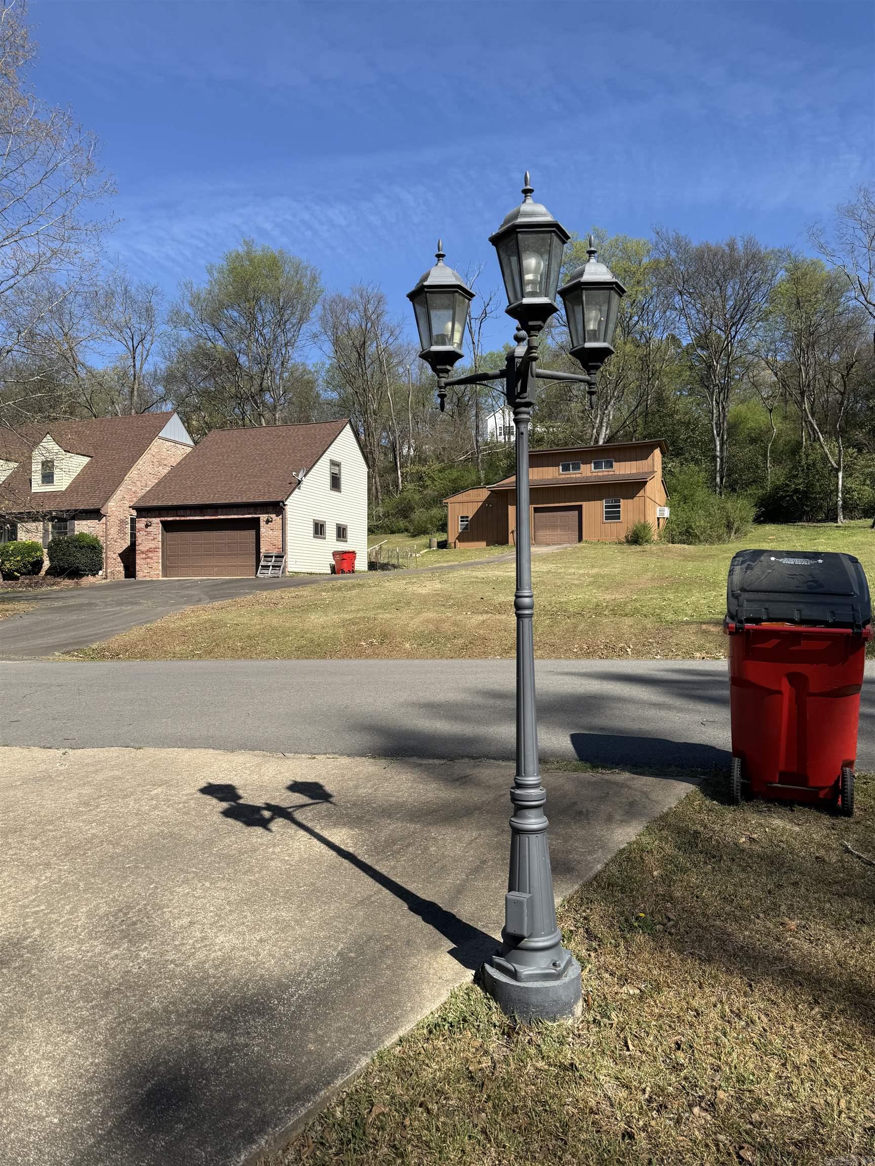 2 Winthrop rd Road
