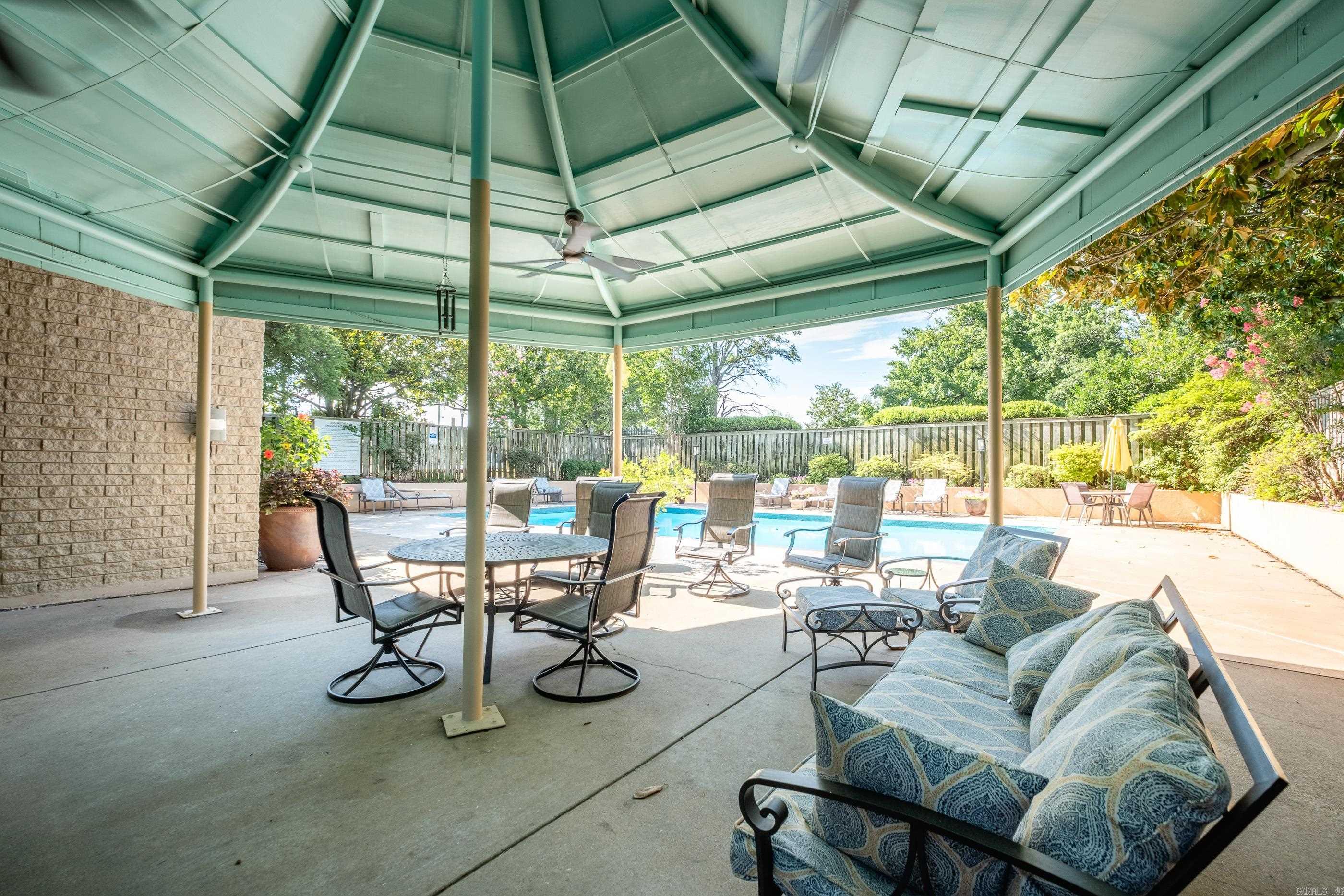 700 E 9th Street Unit 3L