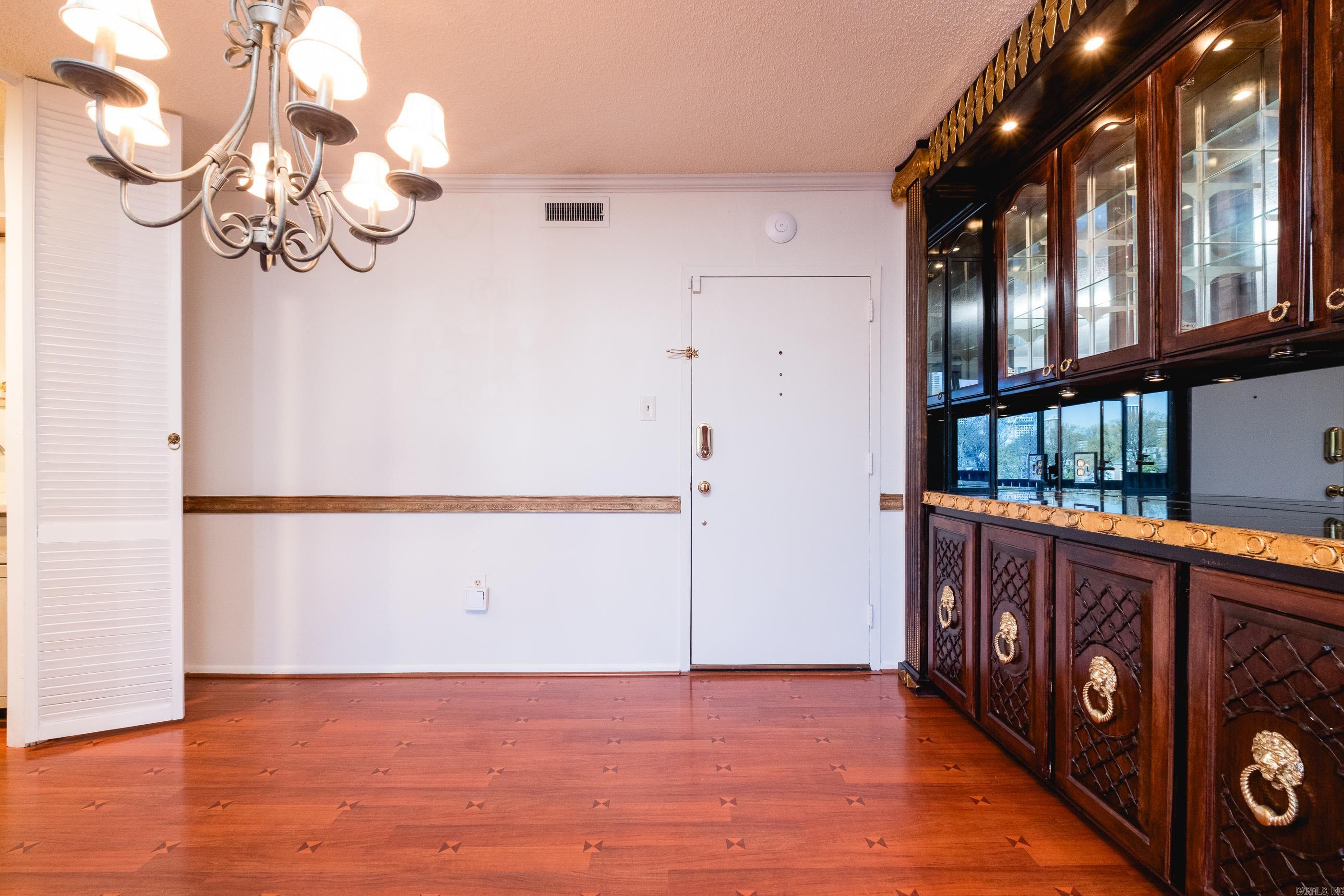 700 E 9th Street Unit 3L