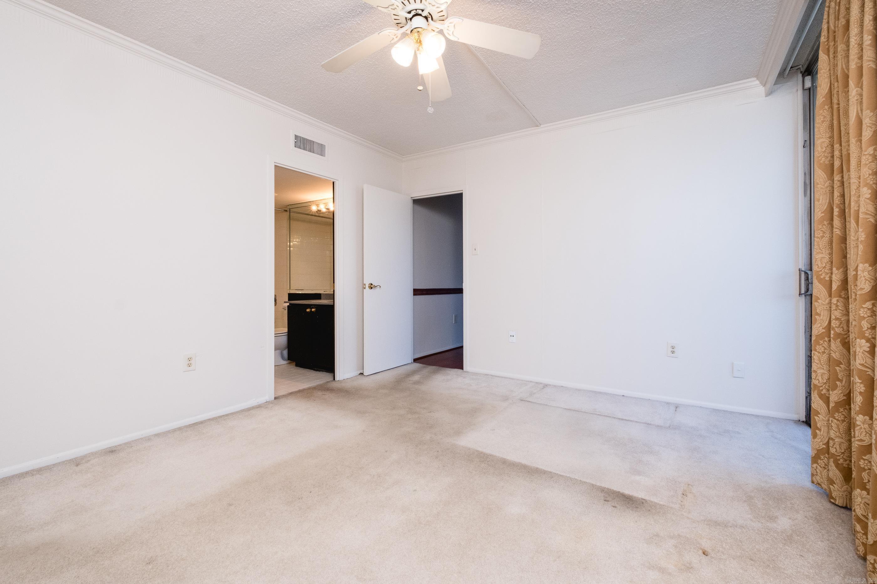 700 E 9th Street Unit 3L