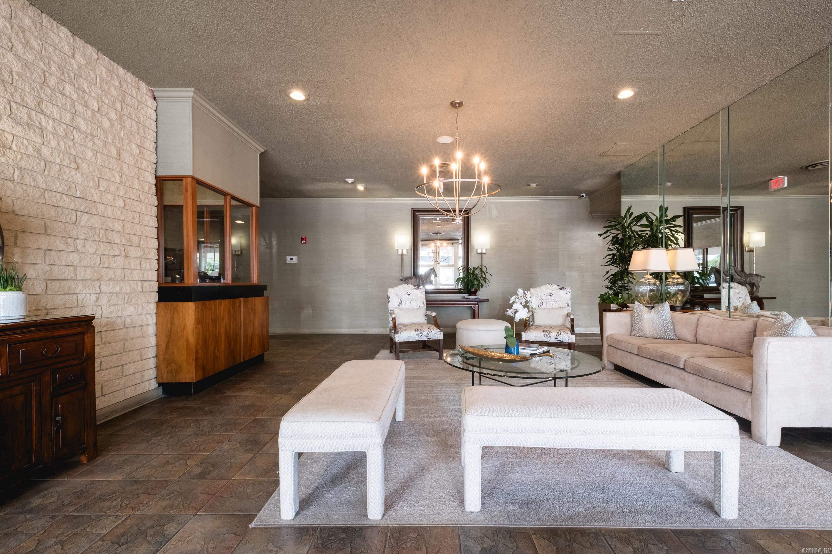 700 E 9th Street Unit 3L