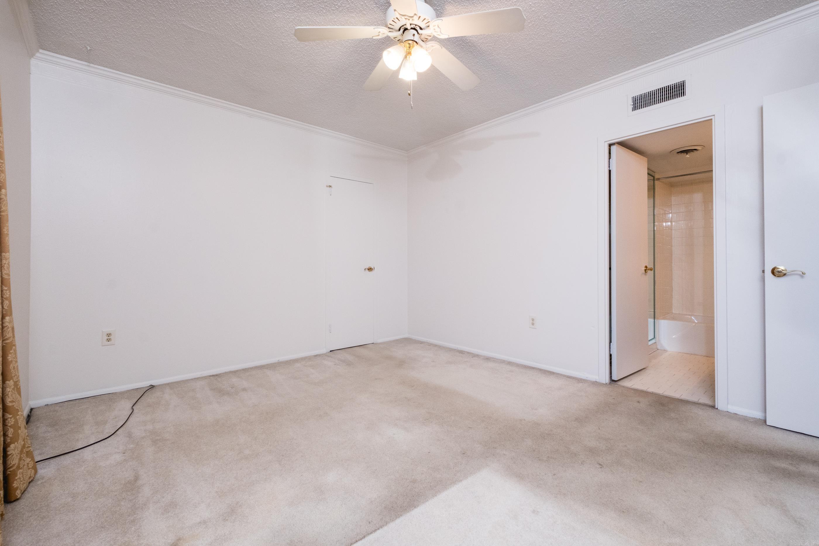 700 E 9th Street Unit 3L
