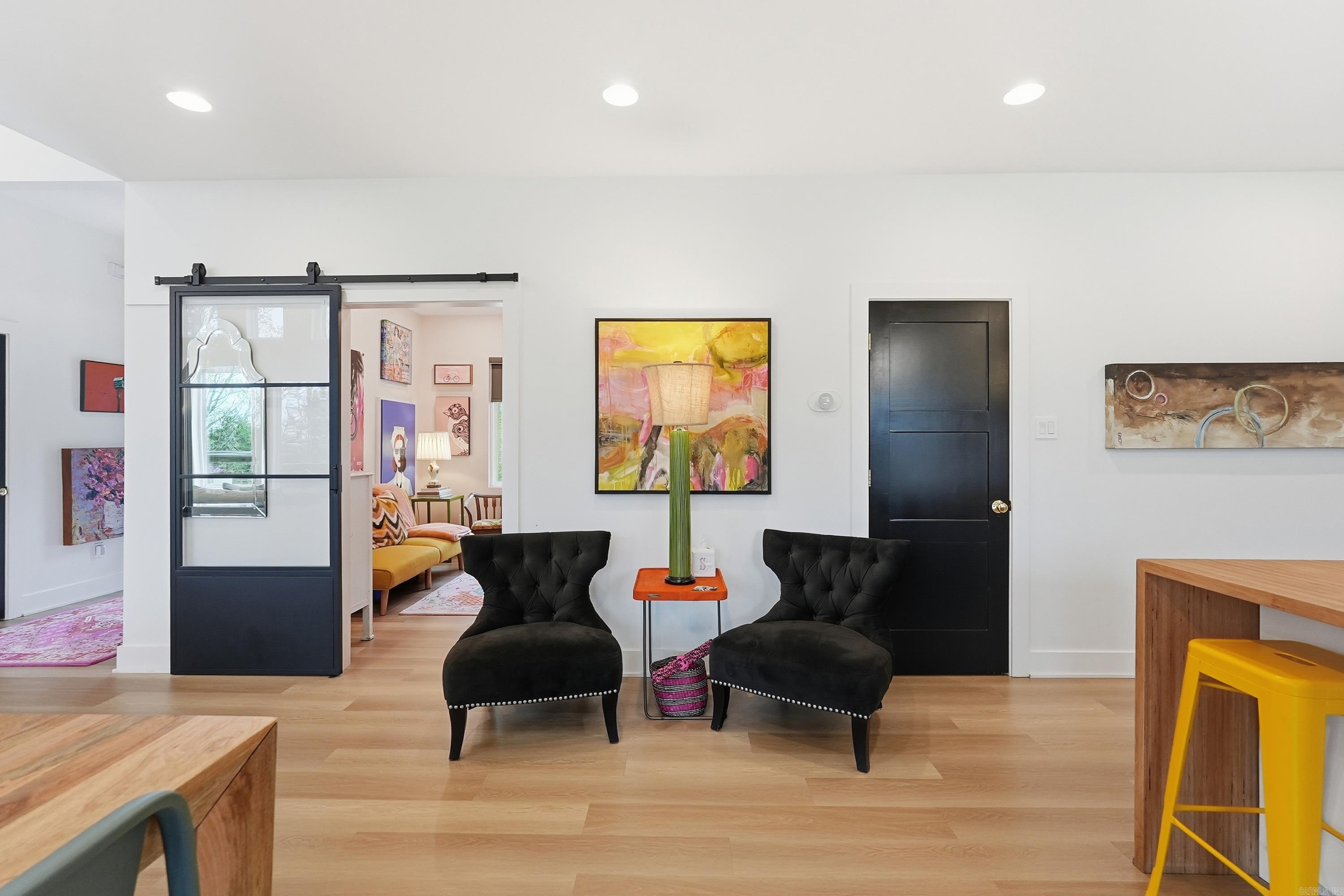 3285 Nob Hill Dr