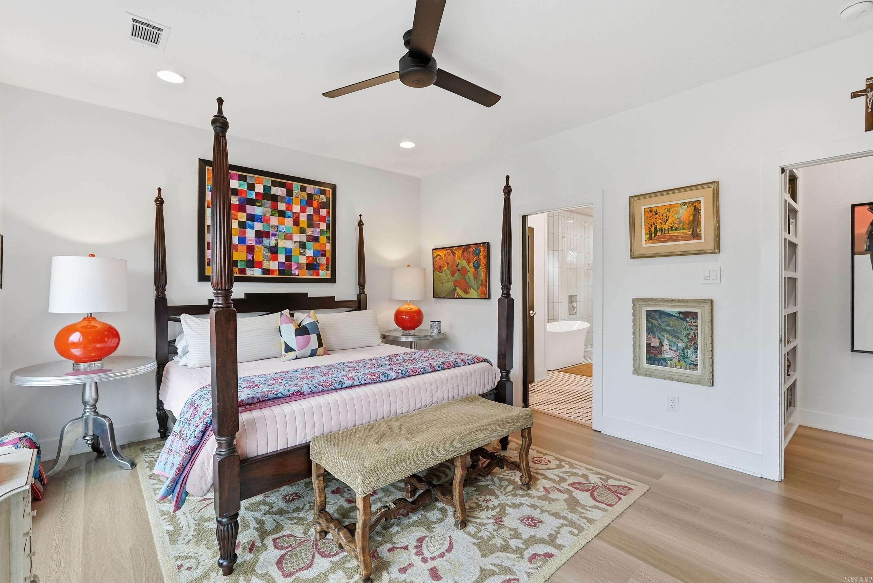 3285 Nob Hill Dr