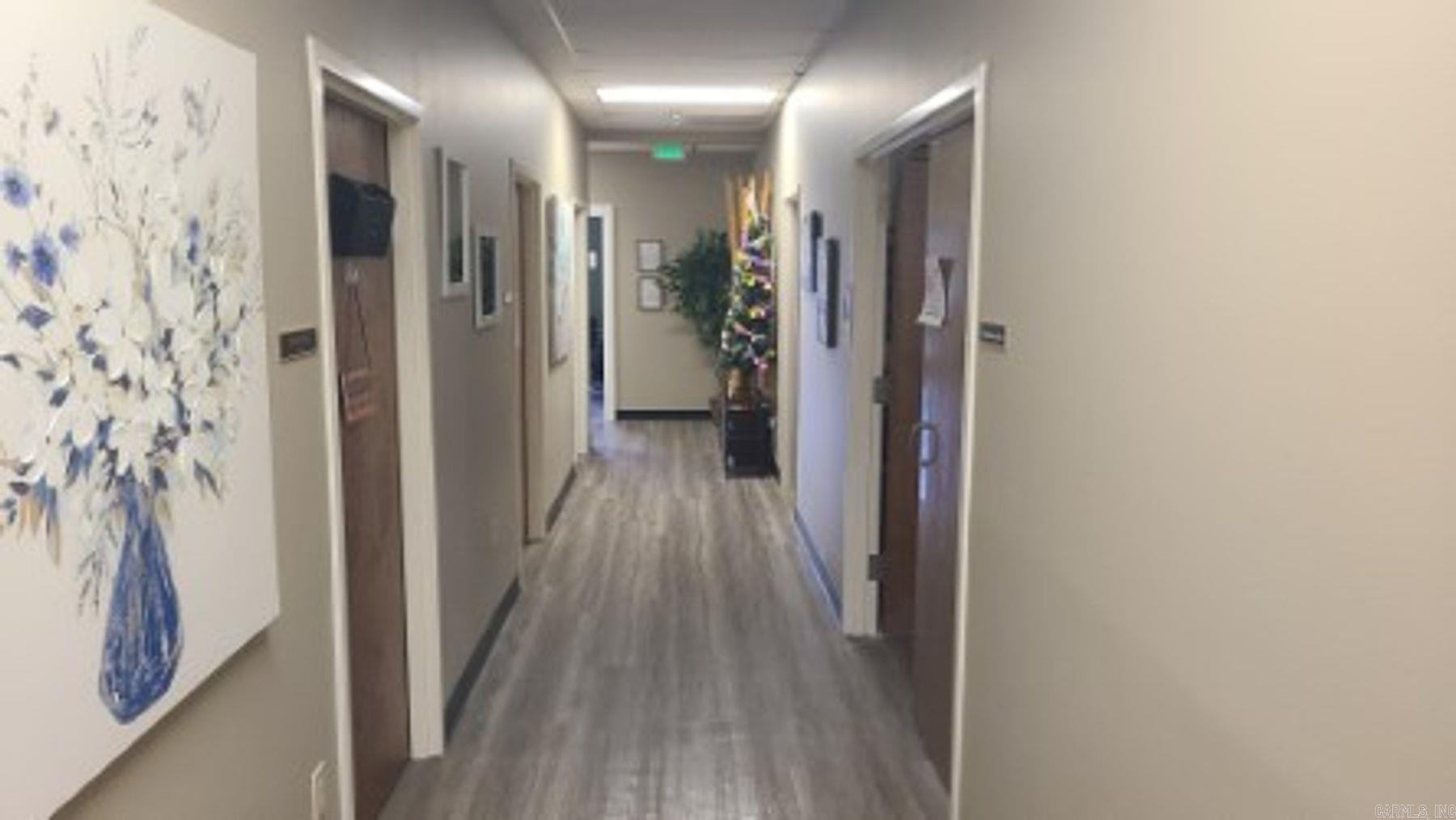 1820 Central Avenue, Suite E